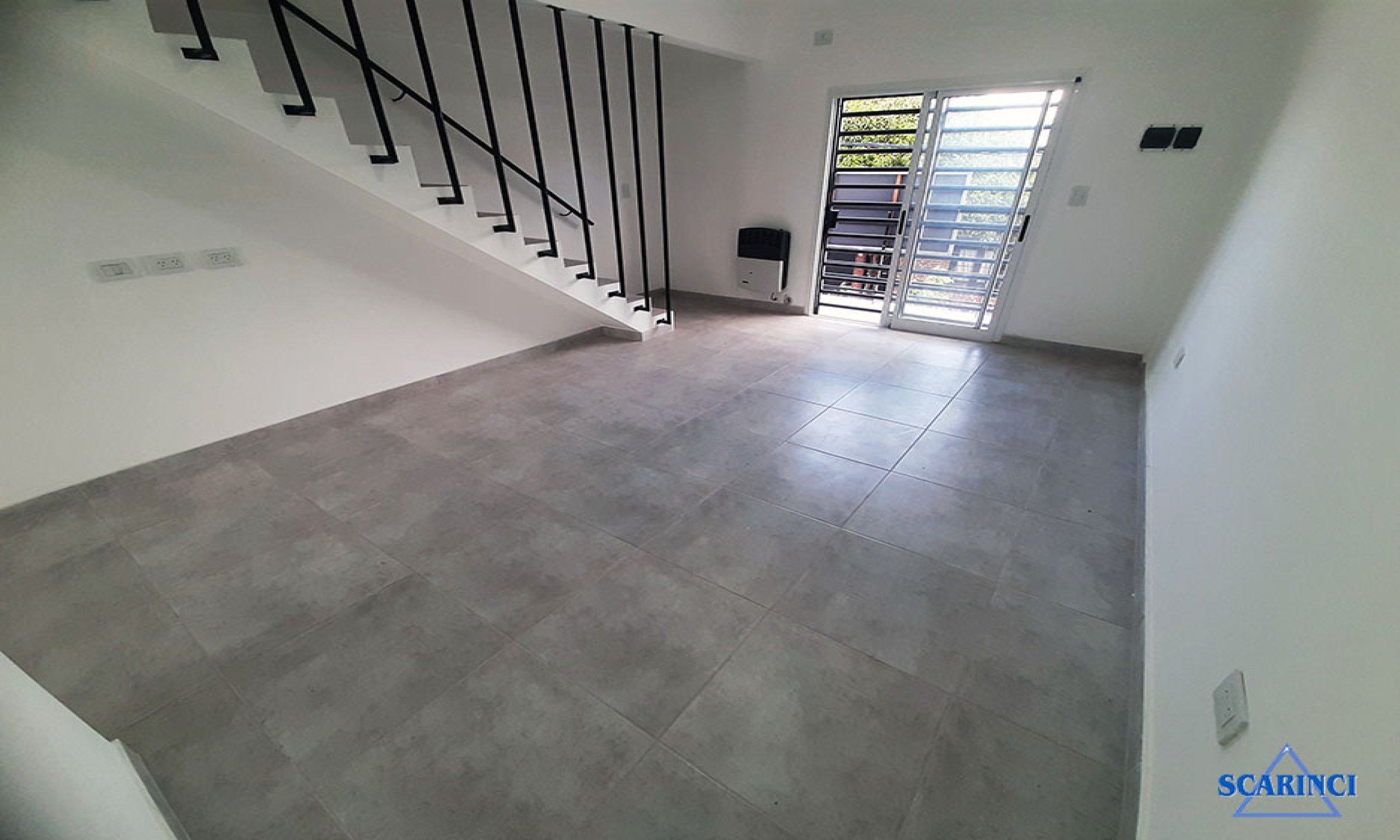 Carlos Berg 4700, Villa Lynch, San Martin, Provincia de Buenos Aires, Argentina, 3 Habitaciones Habitaciones, 2 Habitaciones Habitaciones,1 BañoBathrooms,PH,Venta,Carlos Berg,1998
