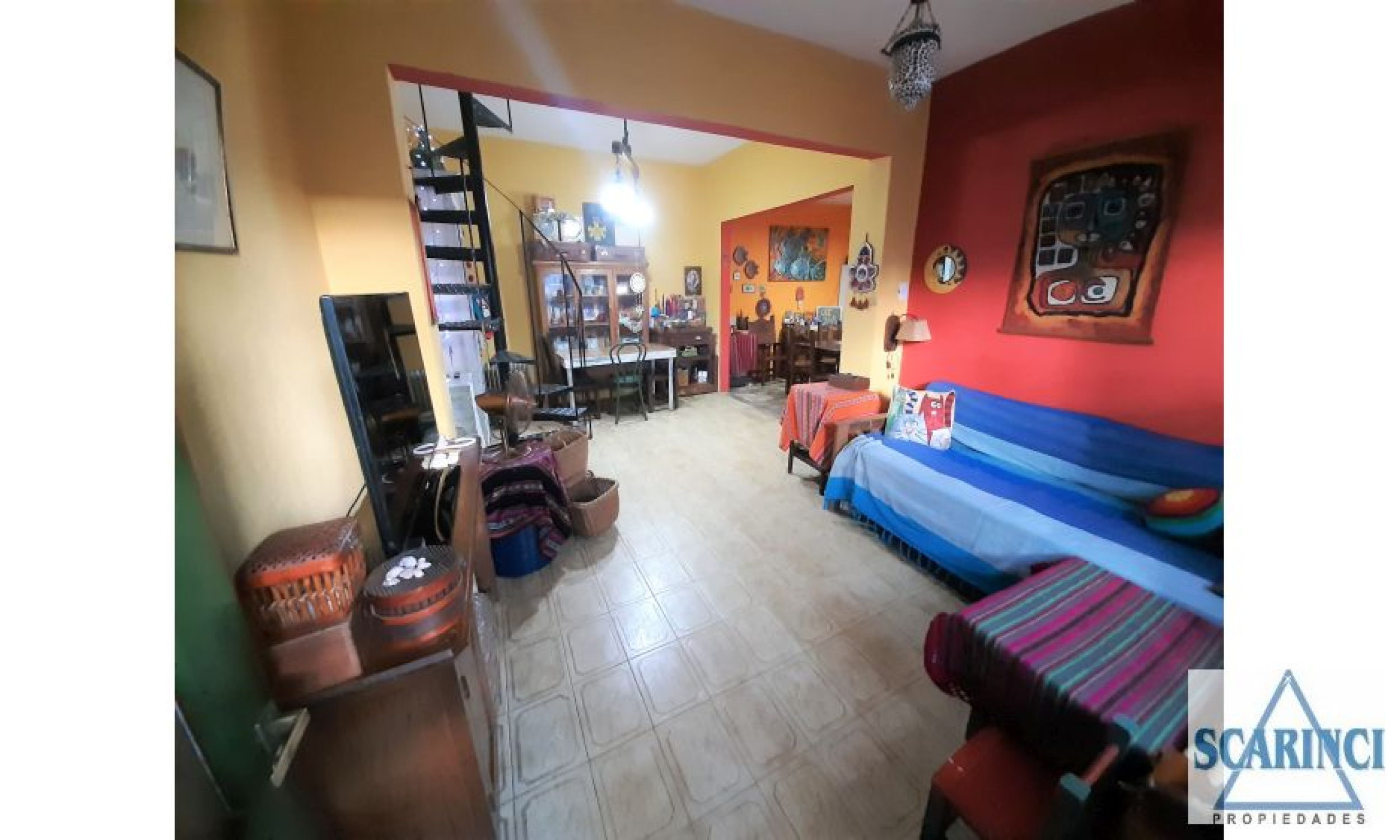 Casa de 4 ambientes sobre lote propio en venta Santos lugares.