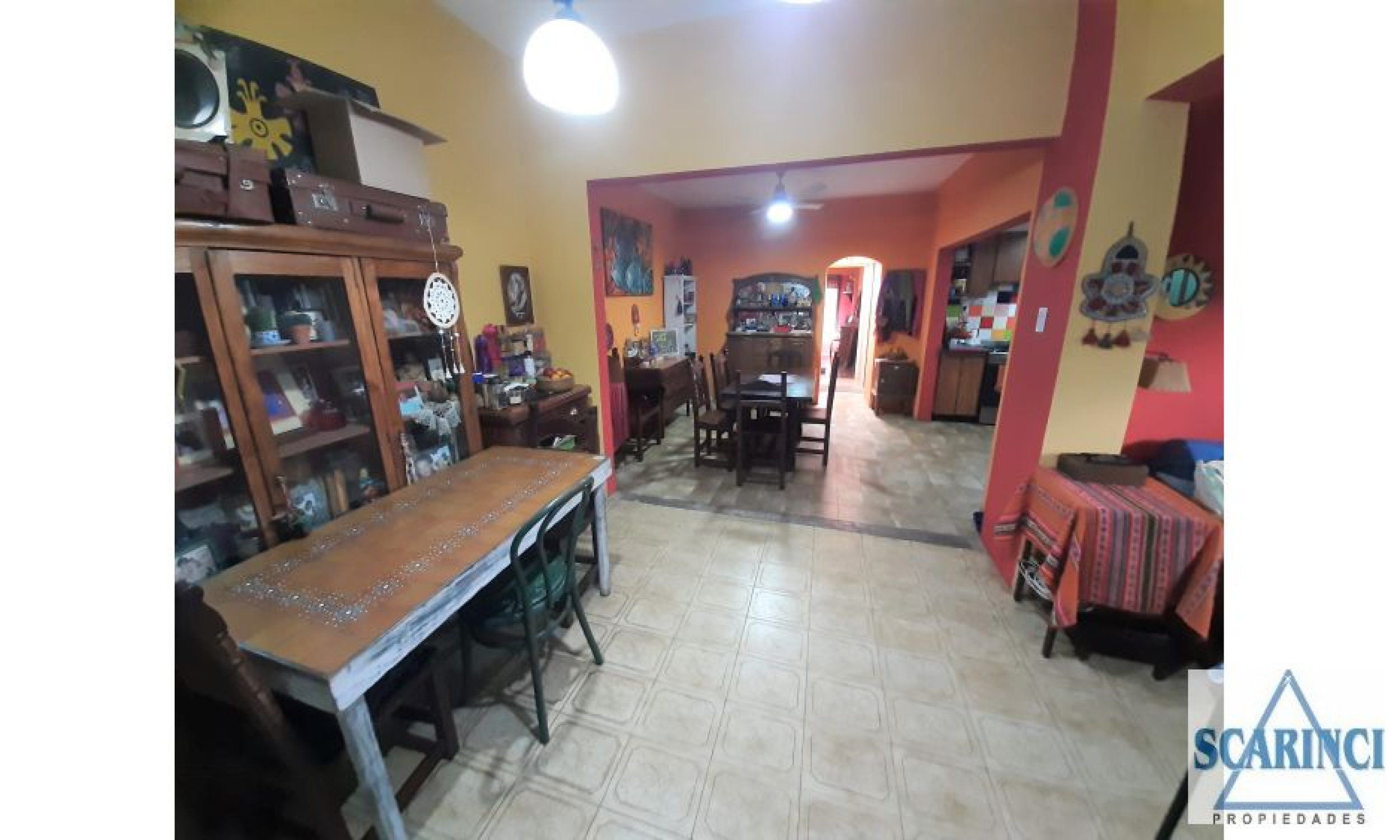 Casa de 4 ambientes sobre lote propio en venta Santos lugares.
