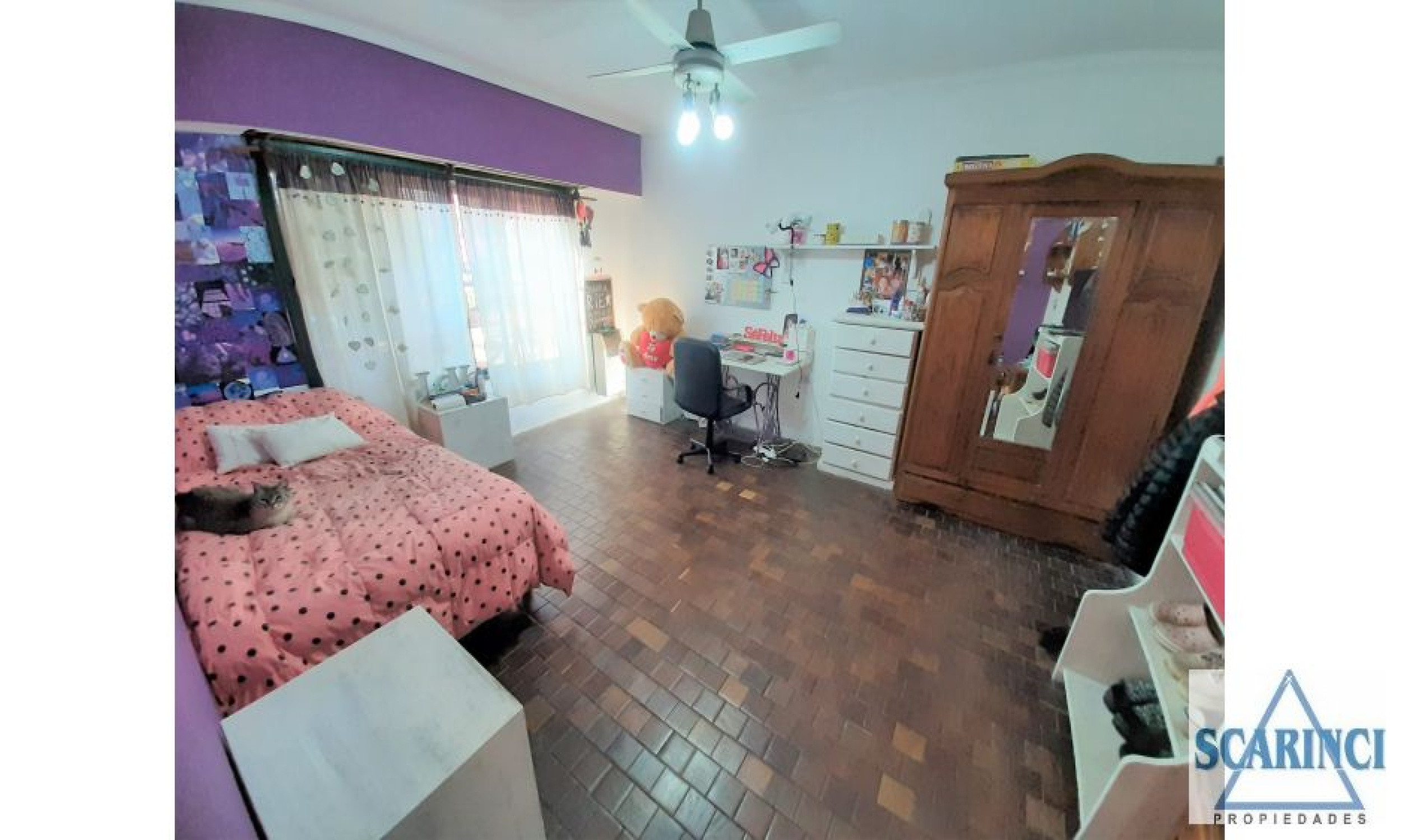 Casa de 4 ambientes sobre lote propio en venta Santos lugares.