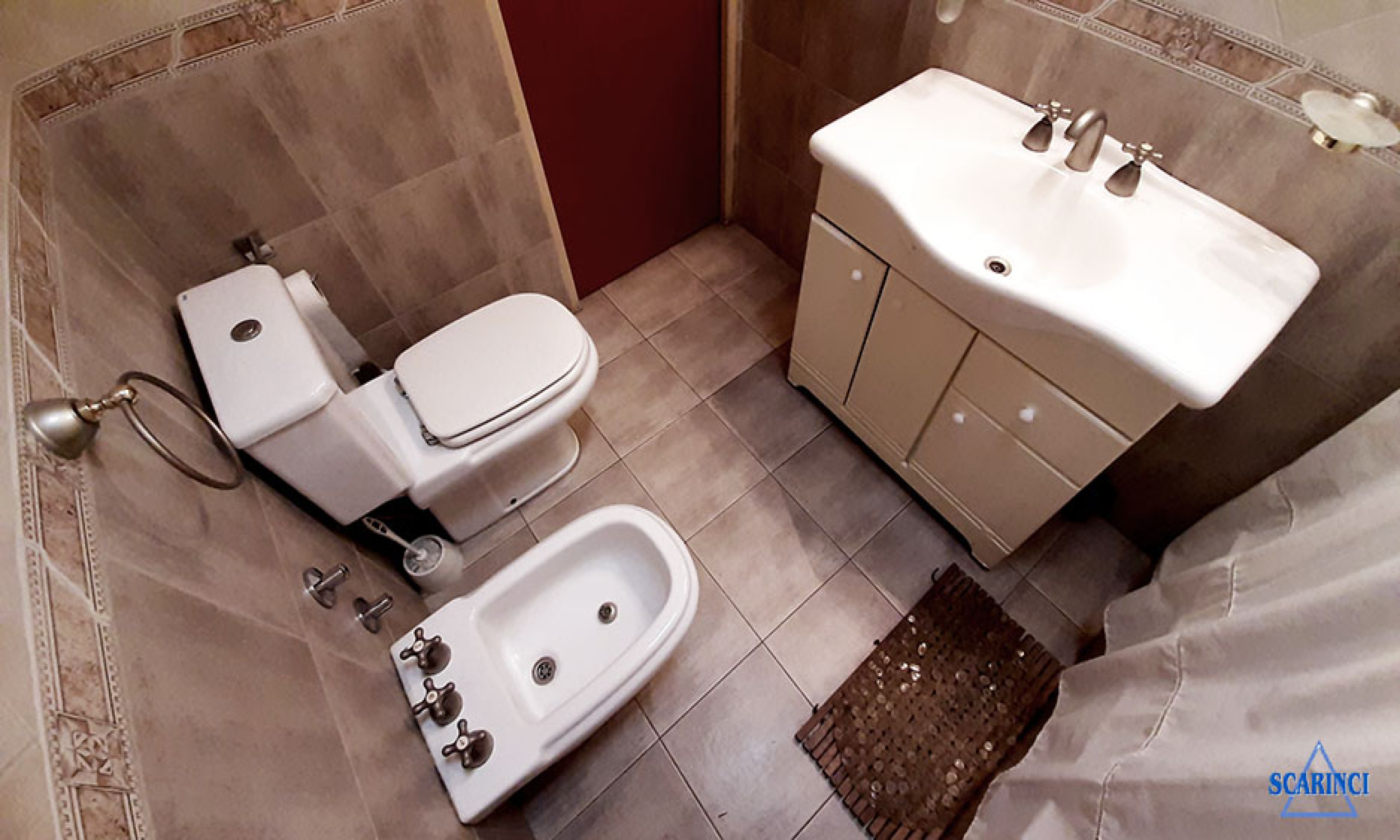 Pio XII 1300, Santos Lugares, Tres de Febrero, Provincia de Buenos Aires, Argentina, 4 Bedrooms Bedrooms, 3 Rooms Rooms,1 BathroomBathrooms,Casas,Venta,Pio XII,2061