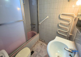Bianchi 1300, Villa Lynch, San Martin, Provincia de Buenos Aires, Argentina, 4 Bedrooms Bedrooms, 3 Rooms Rooms,2 BathroomsBathrooms,Casas,Venta,Bianchi ,2134