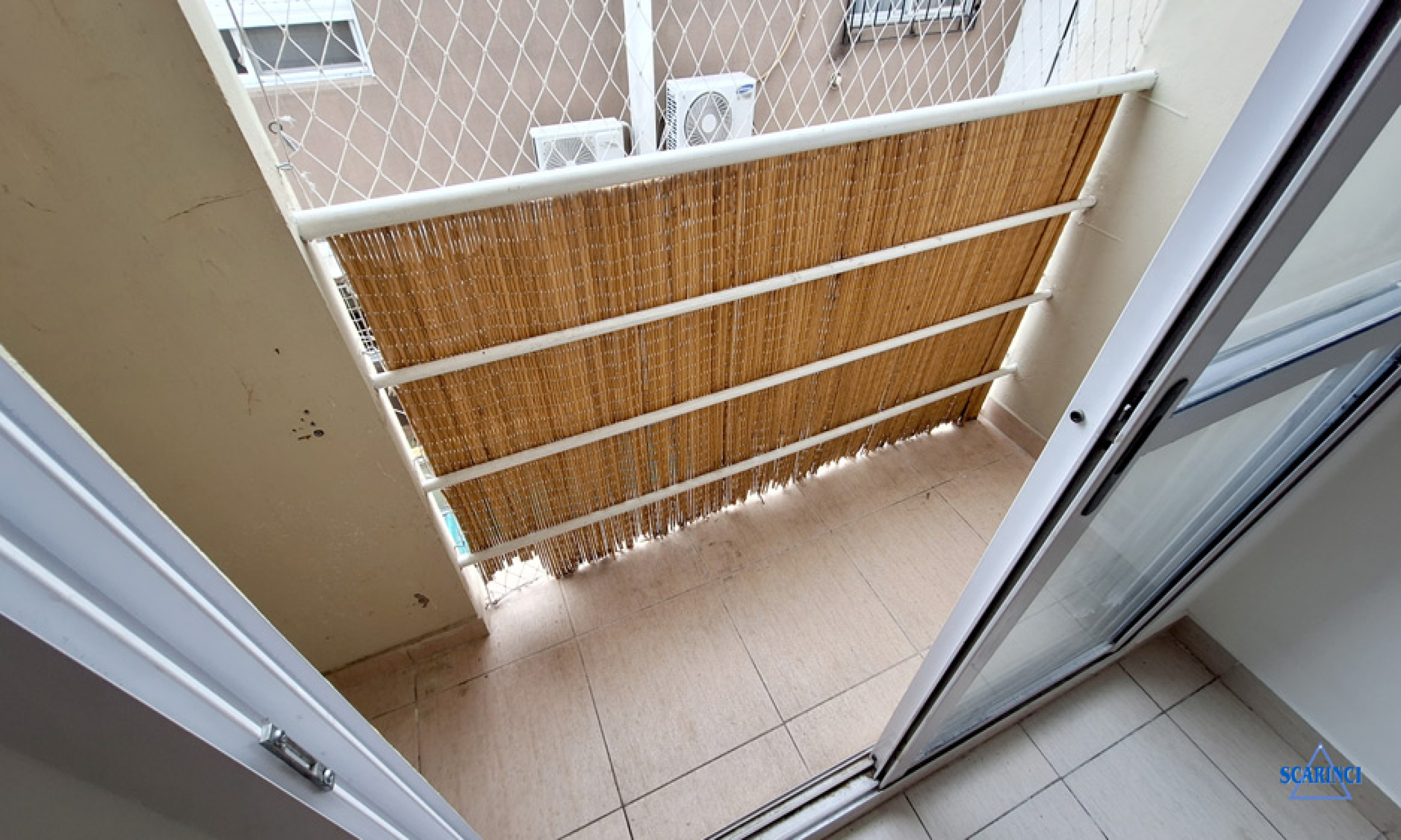 Alquiler  Departamento de 2 ambientes con balcón en - Saenz Peña.