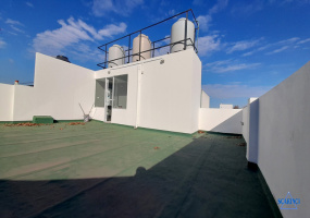 Ph de 3 amb. en primer piso con terraza y lavadero en venta - Caseros.