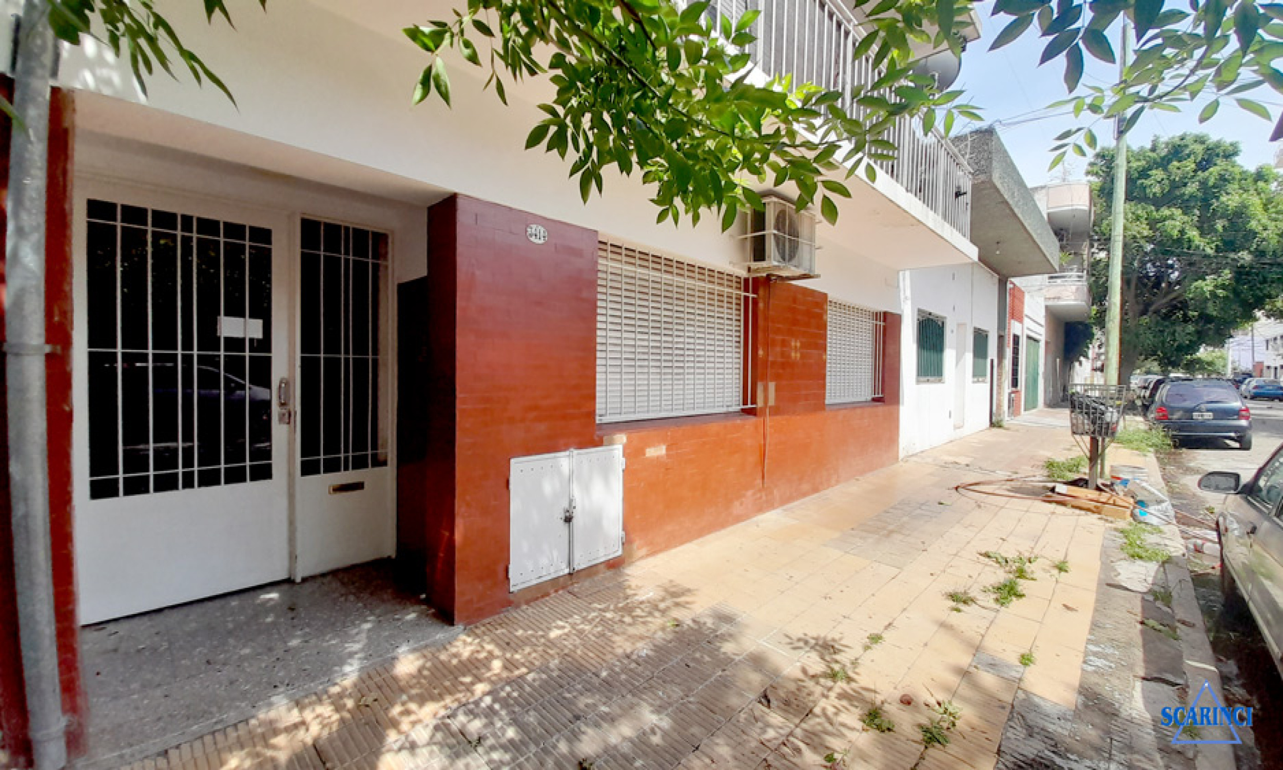 Alquiler Departamento de 3 amb. en P.B. al frente, con patio S, Lugares.
