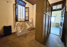 Lage 1500, Santos Lugares, Tres de Febrero, Provincia de Buenos Aires, Argentina, 6 Bedrooms Bedrooms, 4 Rooms Rooms,2 BathroomsBathrooms,Casas,Venta,Lage,2535