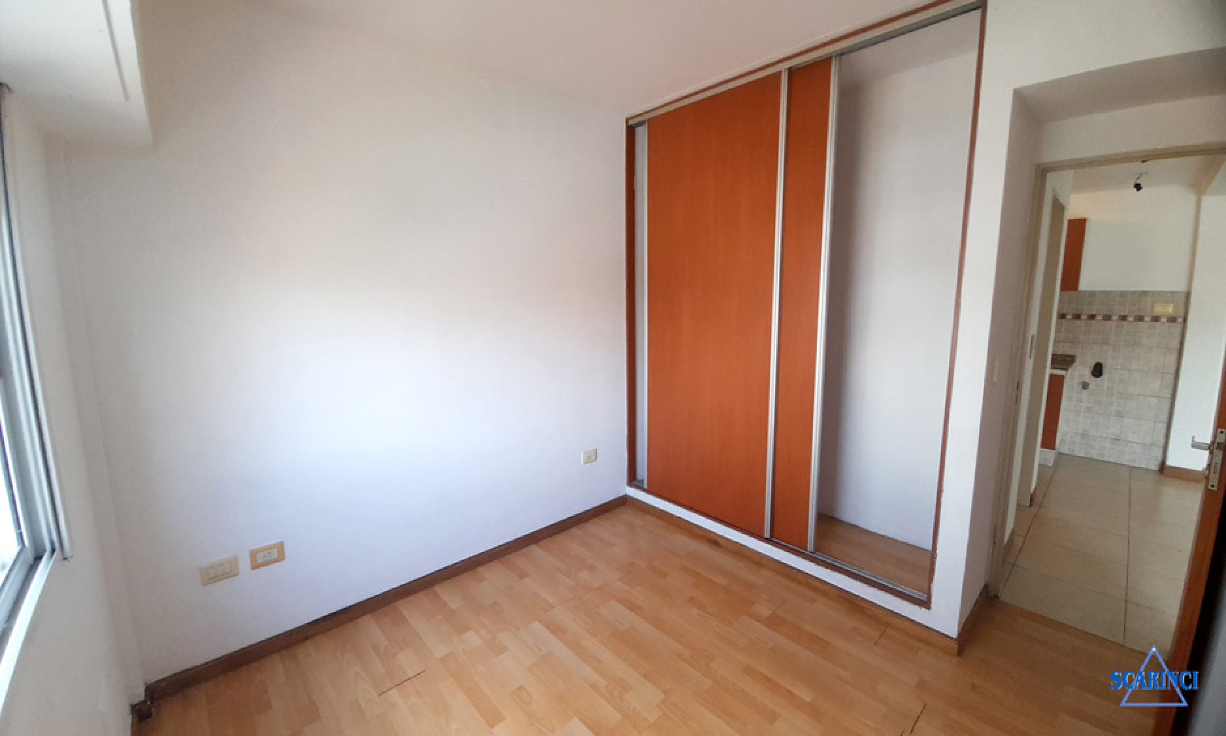 Alquiler departamento 2 ambientes con balcón en Santos Lugares