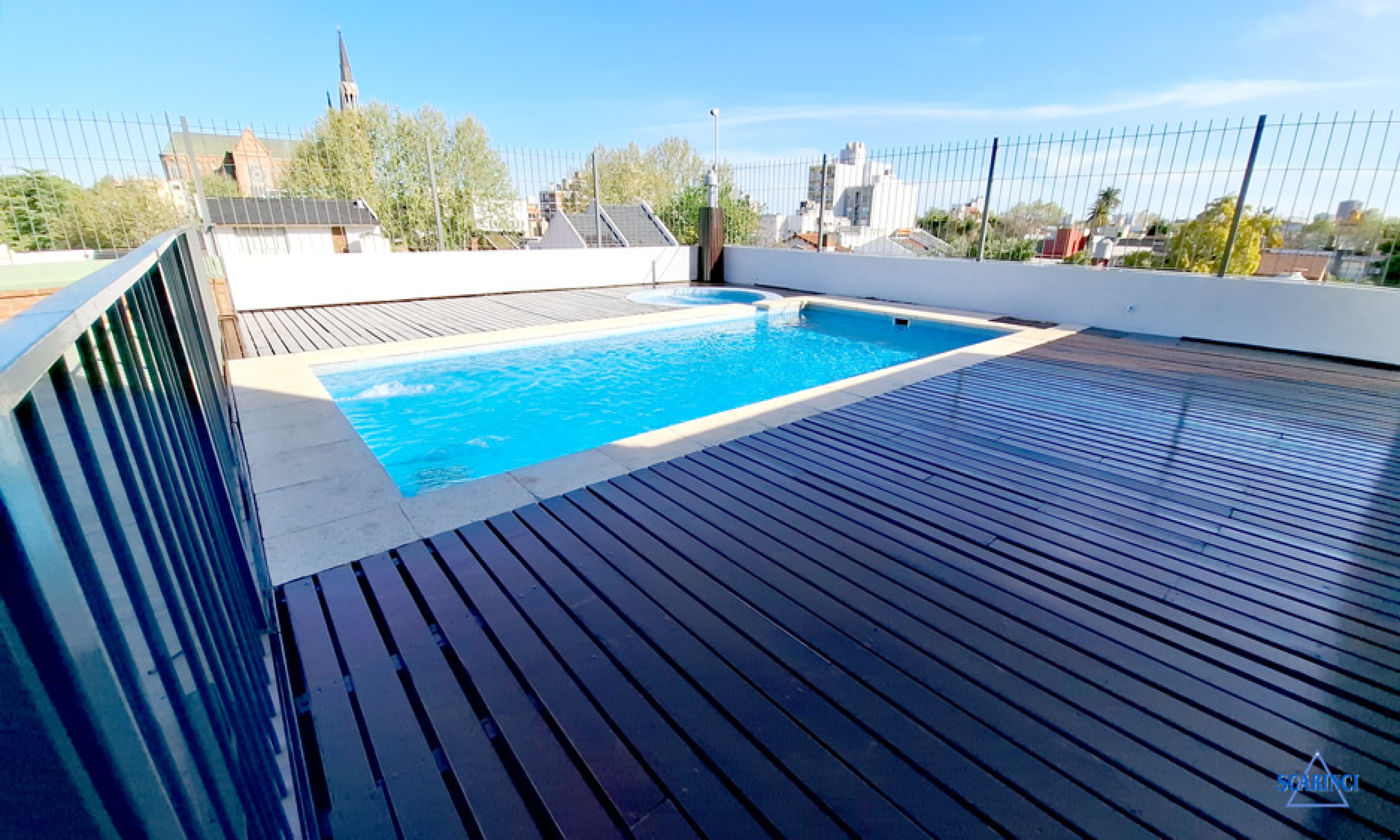 Monoambiente con balcón, amenities y Sum en Santos Lugares.