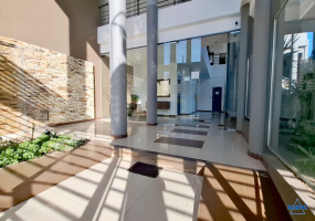 Monoambiente con balcón, amenities y Sum en Santos Lugares.