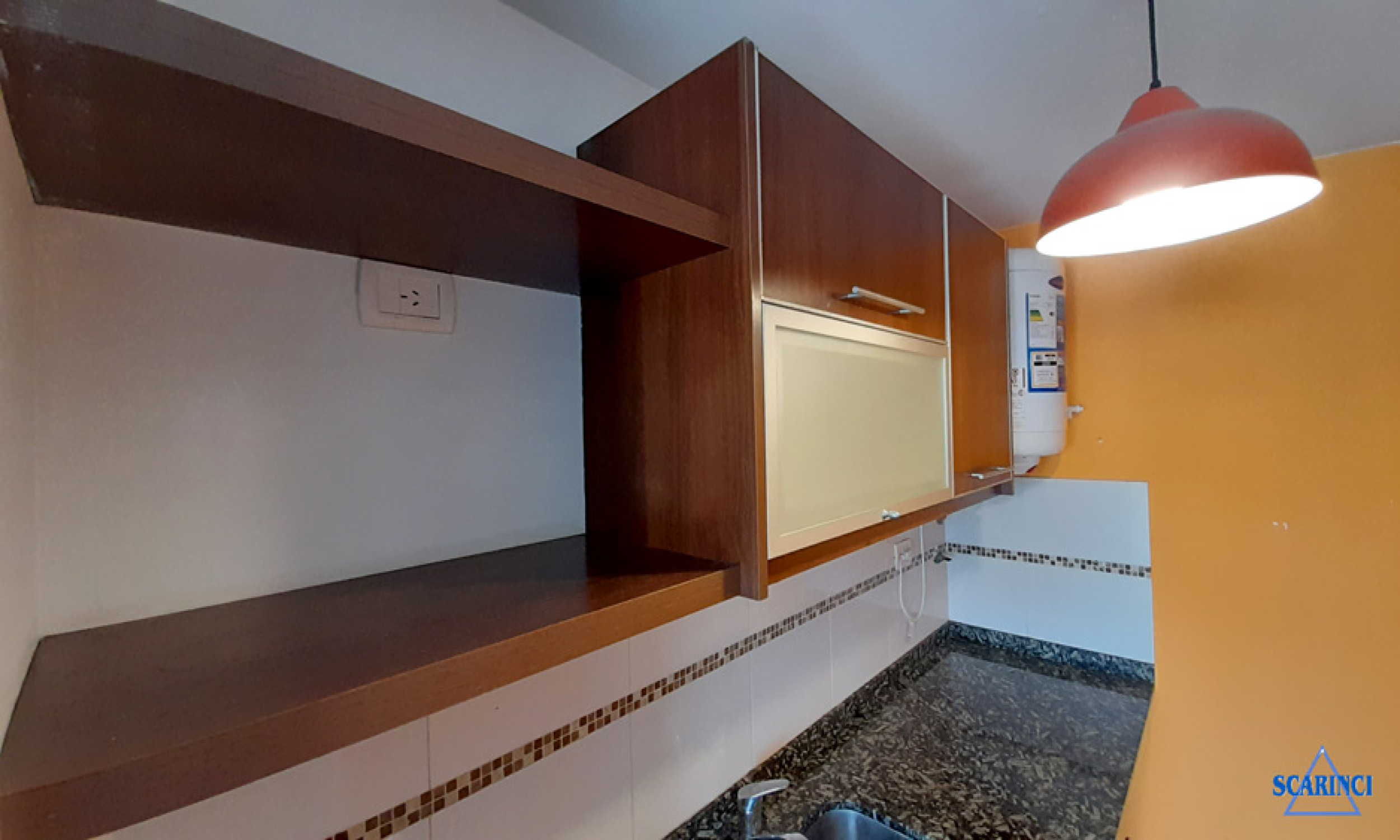 Monoambiente con balcón, amenities y Sum en Santos Lugares.