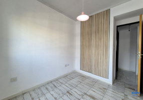 Departamento en alquiler de 2 ambientes al frente con balcón y Sum con parrilla en Sáenz Peña.