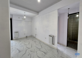 Departamento en alquiler de 2 ambientes al frente con balcón y Sum con parrilla en Sáenz Peña.