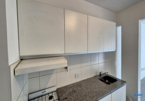 Alquiler Monoambiente divisible al frente con balcón Sáenz Peña.