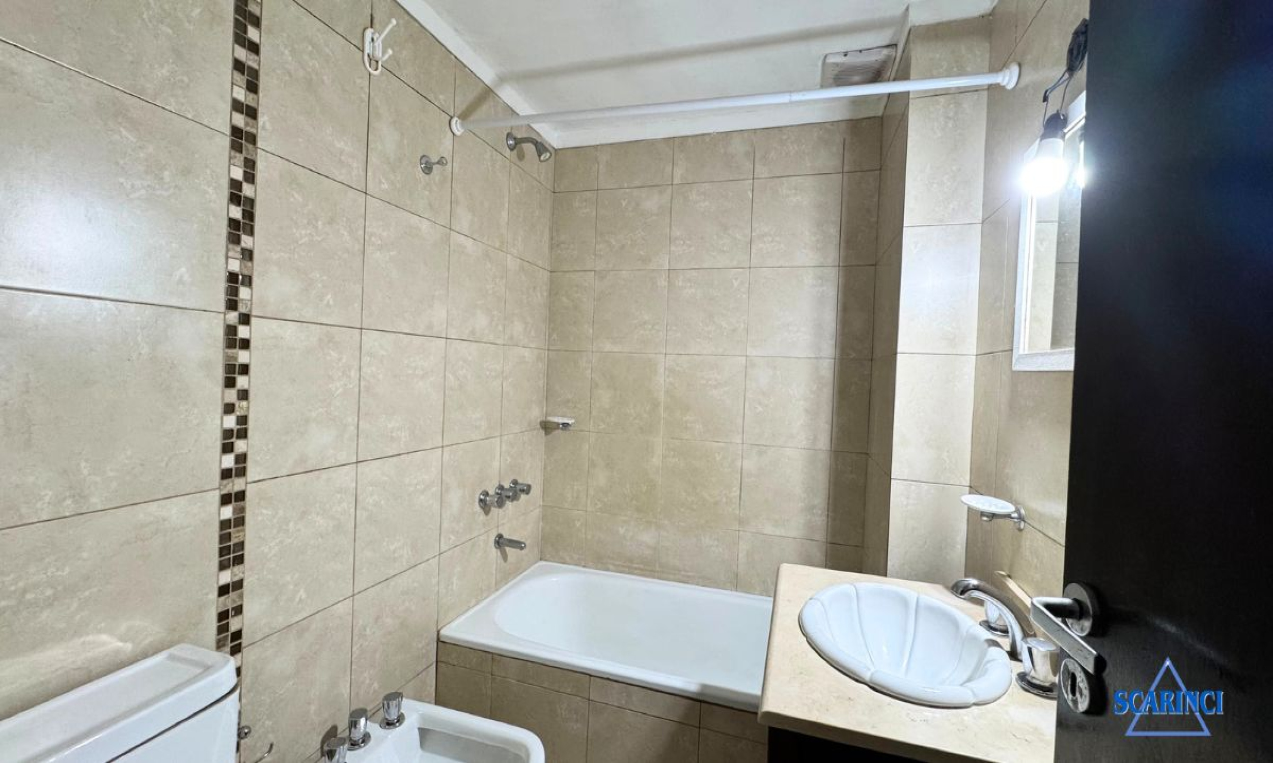 Benito Lynch 2664, Sáenz Peña, Tres de Febrero, Provincia de Buenos Aires, Argentina, 3 Bedrooms Bedrooms, 2 Rooms Rooms,1 BathroomBathrooms,Departamentos,Venta,Benito Lynch,2748