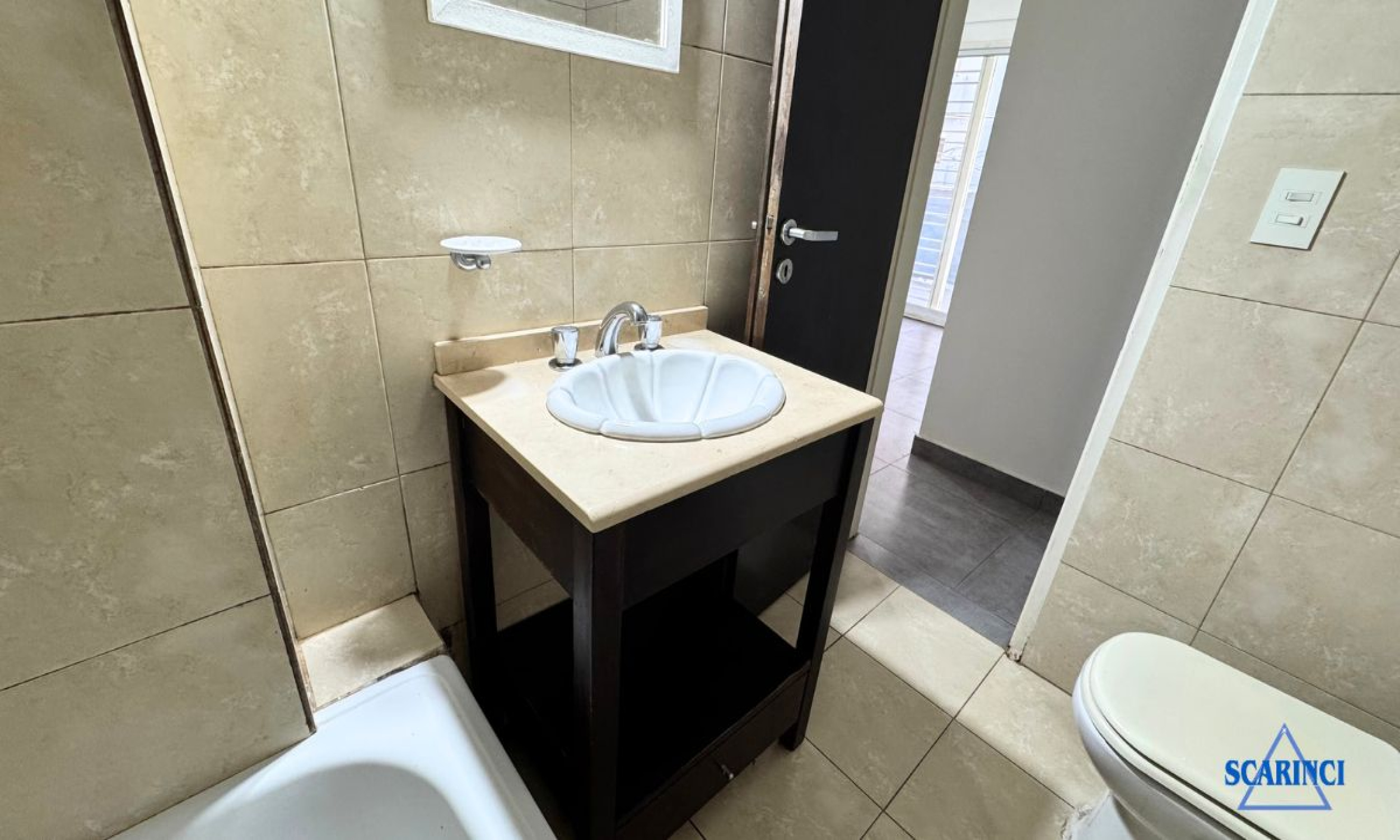 Benito Lynch 2664, Sáenz Peña, Tres de Febrero, Provincia de Buenos Aires, Argentina, 3 Bedrooms Bedrooms, 2 Rooms Rooms,1 BathroomBathrooms,Departamentos,Venta,Benito Lynch,2748