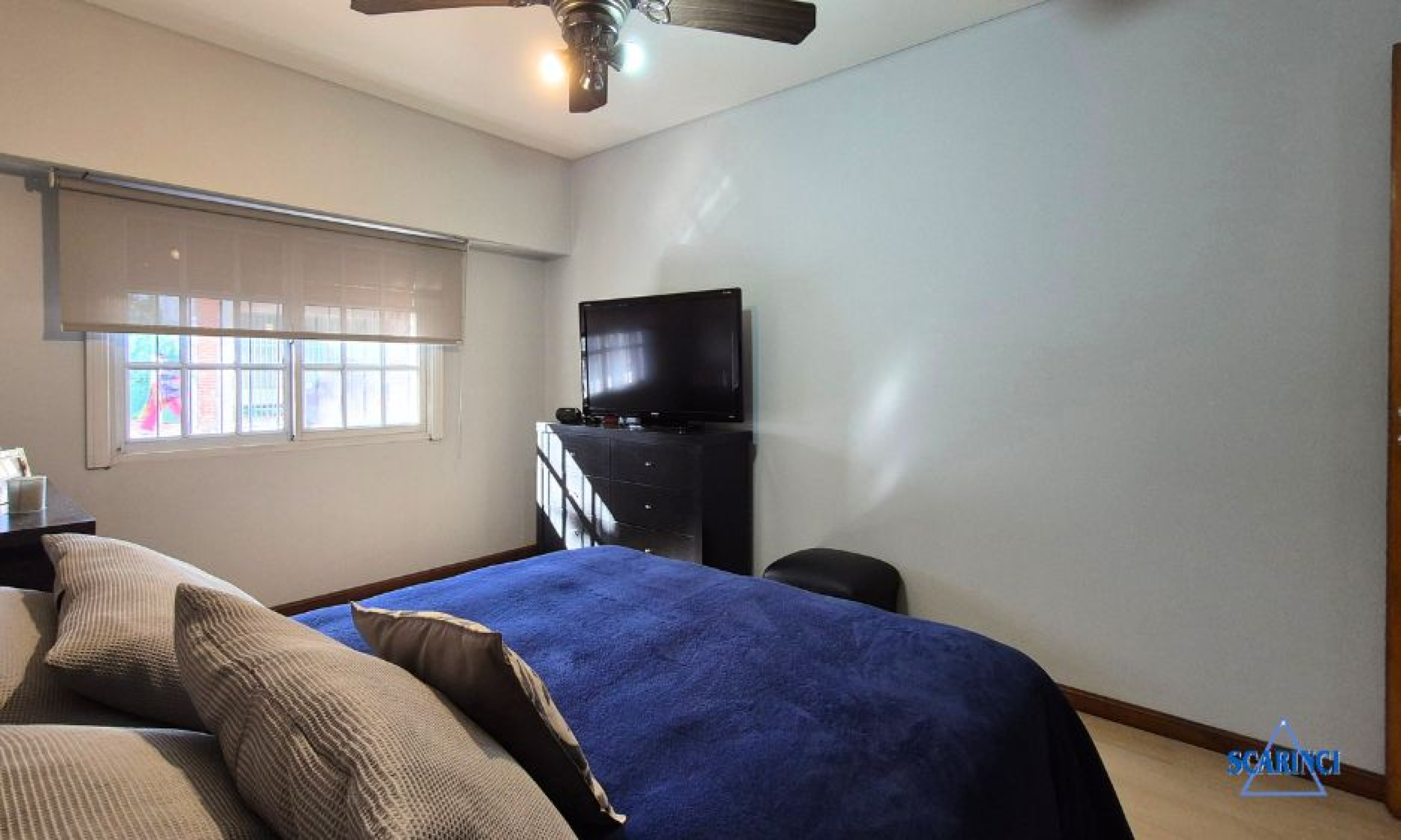 Venta Departamento 3 ambientes al frente en Sáenz Peña.