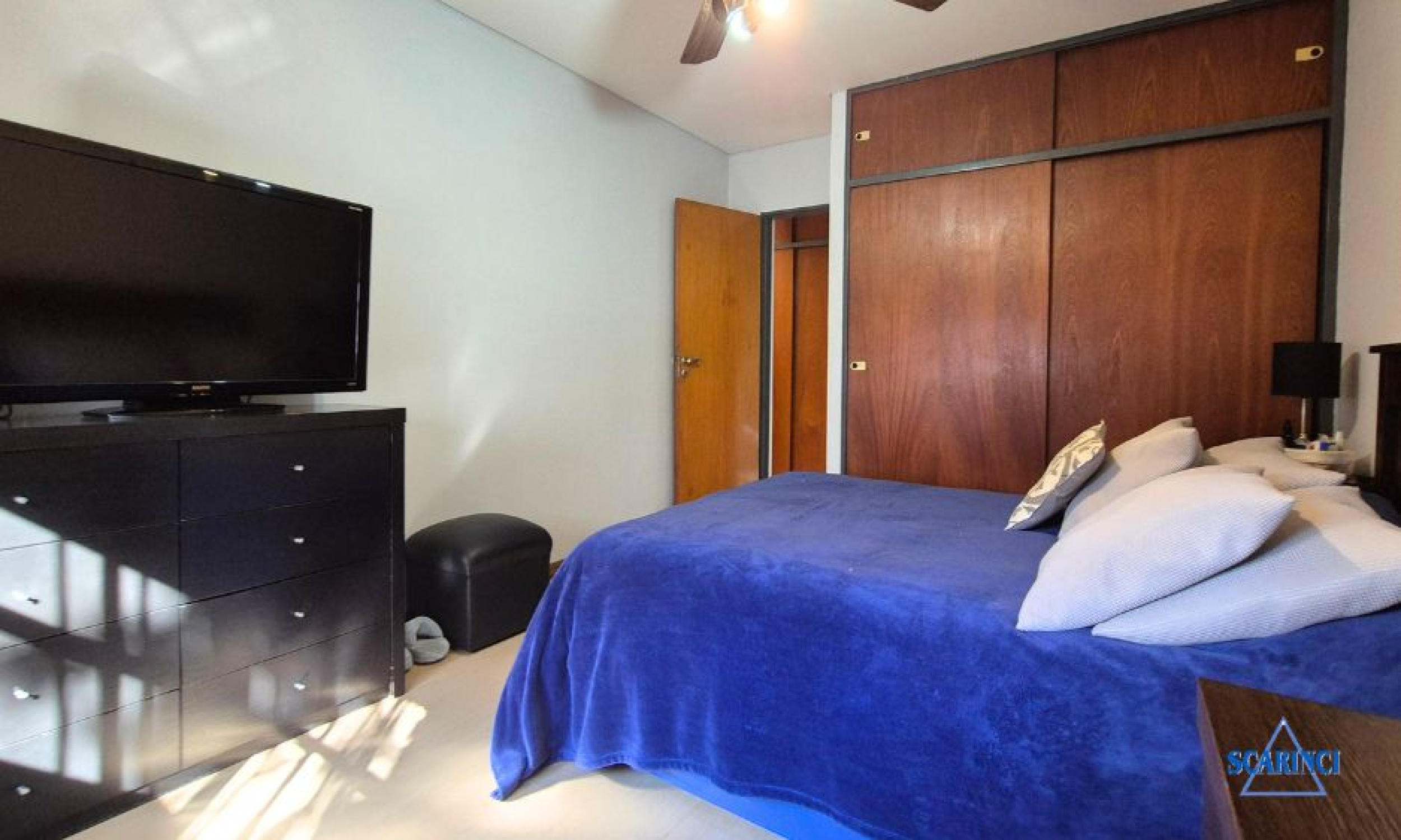 Venta Departamento 3 ambientes al frente en Sáenz Peña.