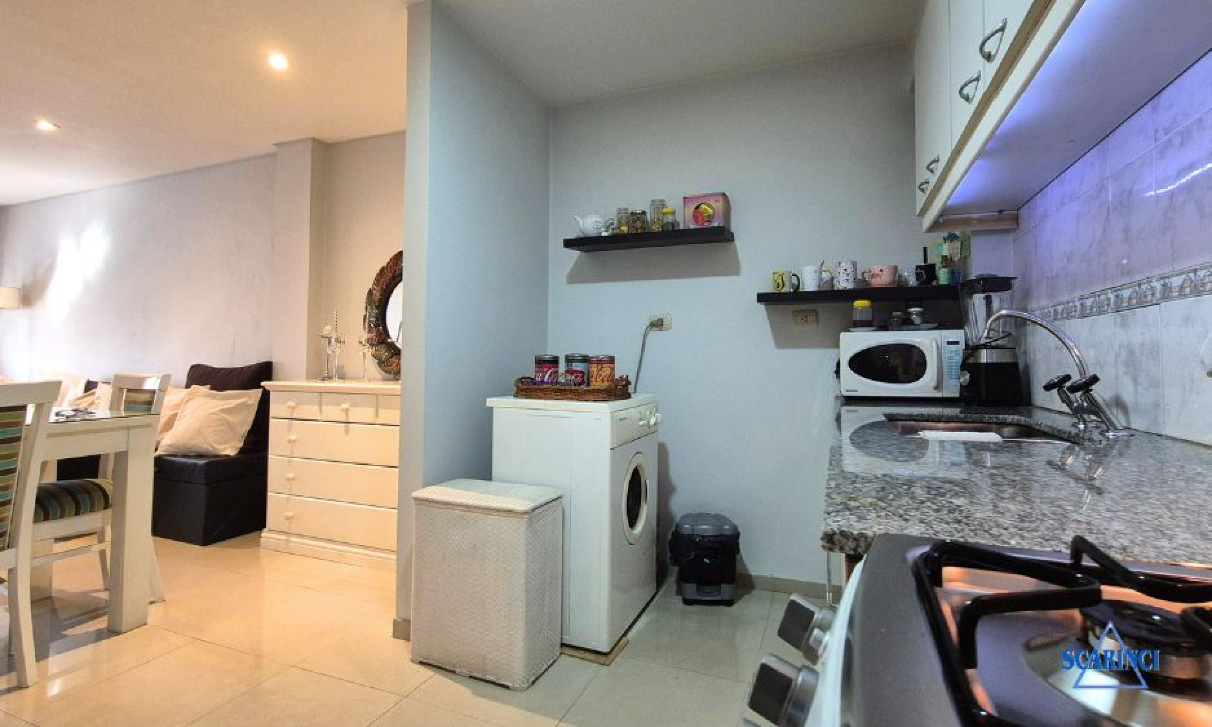Venta Departamento 3 ambientes al frente en Sáenz Peña.