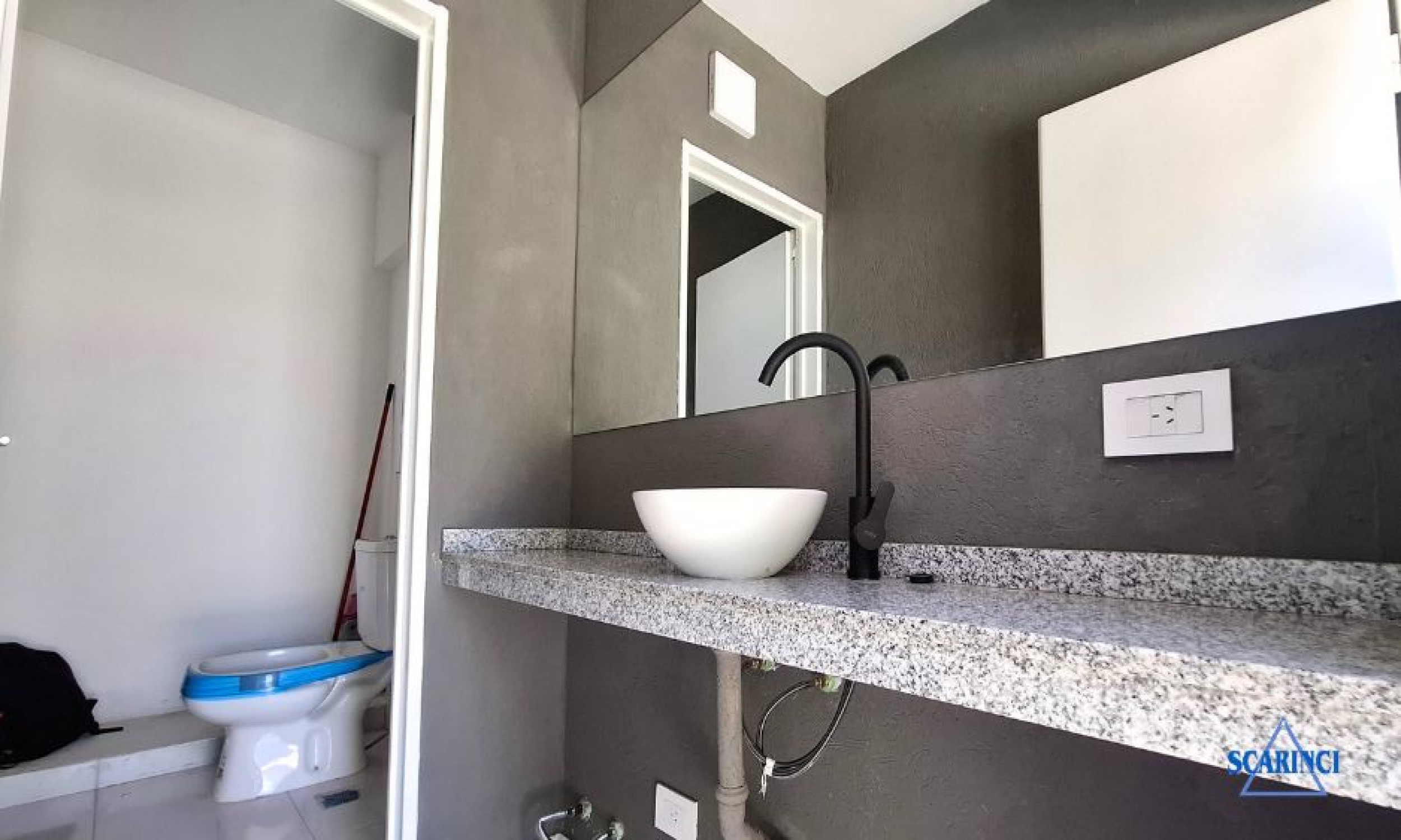 Venta Departamento Monoambiente A Estrenar Apto Profesional, con Balcón Sáenz Peña.