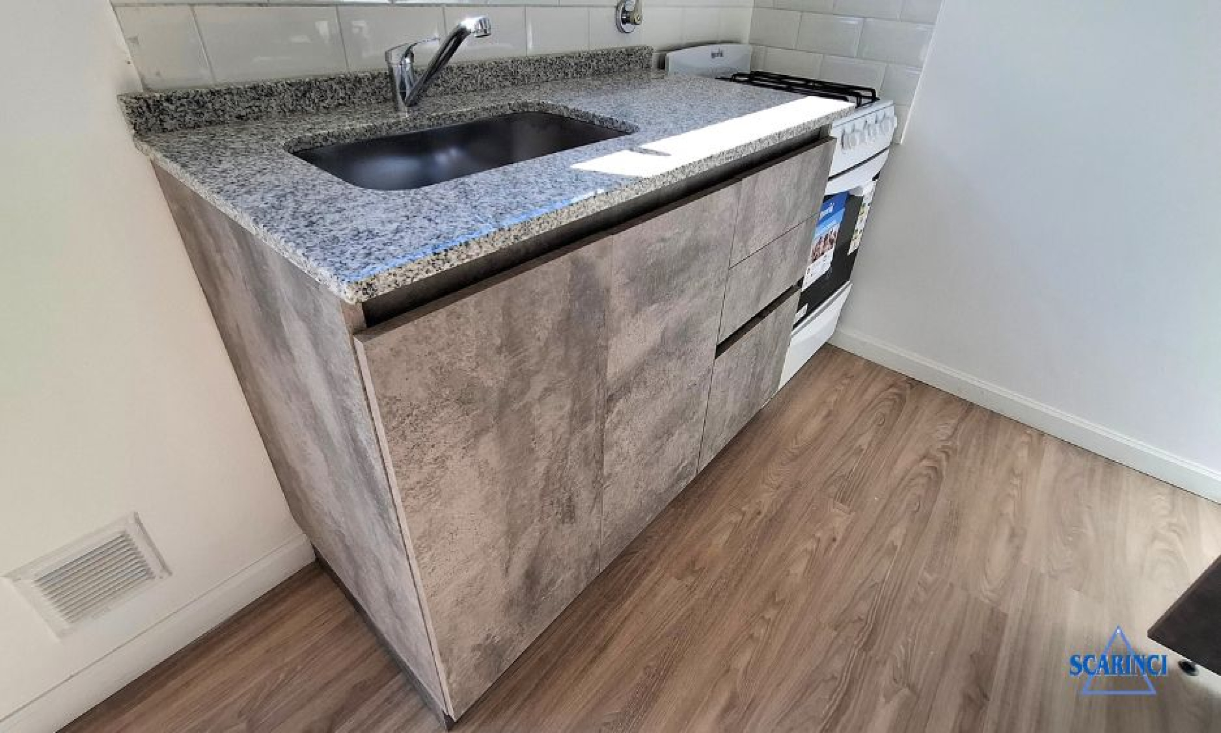 Venta Departamento Monoambiente A Estrenar Apto Profesional, con Balcón Sáenz Peña.