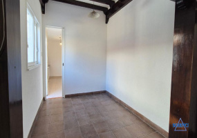 Lisandro de la Torre 2100, Santos Lugares, Tres de Febrero, Provincia de Buenos Aires, Argentina, 4 Bedrooms Bedrooms, 3 Rooms Rooms,1 BathroomBathrooms,Casas,Venta,Lisandro de la Torre,2764