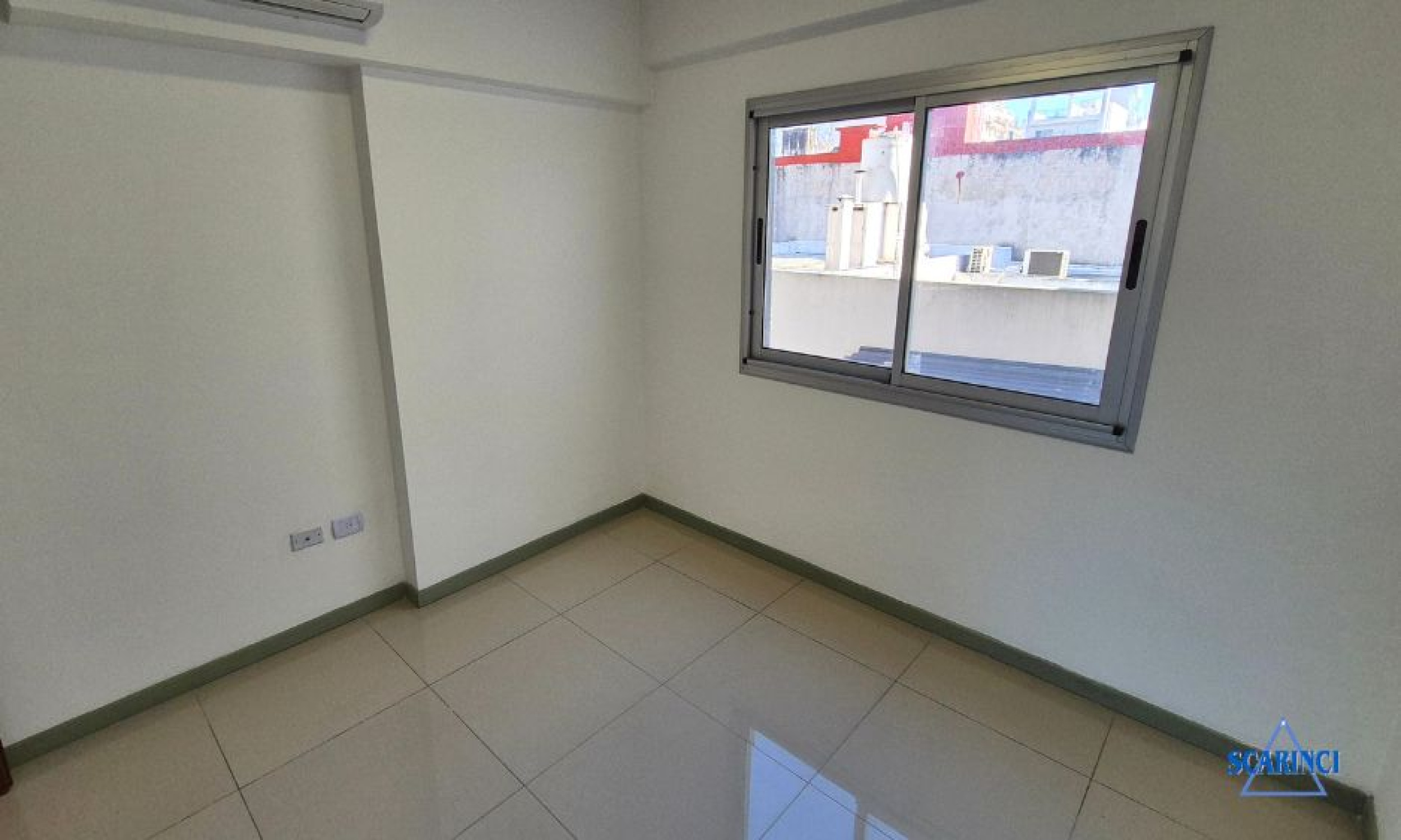 Alquiler Departamento de 2 ambientes con balcón en Sáenz Peña.