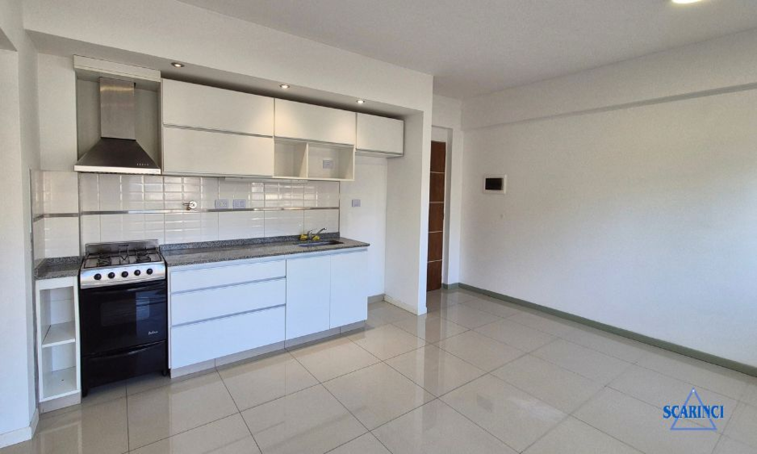 Alquiler Departamento de 2 ambientes con balcón en Sáenz Peña.