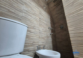 Roberto Lage 1300, Santos Lugares, Tres de Febrero, Provincia de Buenos Aires, Argentina, 8 Bedrooms Bedrooms, 6 Rooms Rooms,3 BathroomsBathrooms,Casas,Venta,Roberto Lage,2788