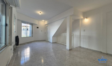 Anchordoqui 800, Sáenz Peña, Tres de Febrero, Provincia de Buenos Aires, Argentina, 2 Bedrooms Bedrooms, 1 Room Rooms,1 BathroomBathrooms,PH,Venta,Anchordoqui,2794