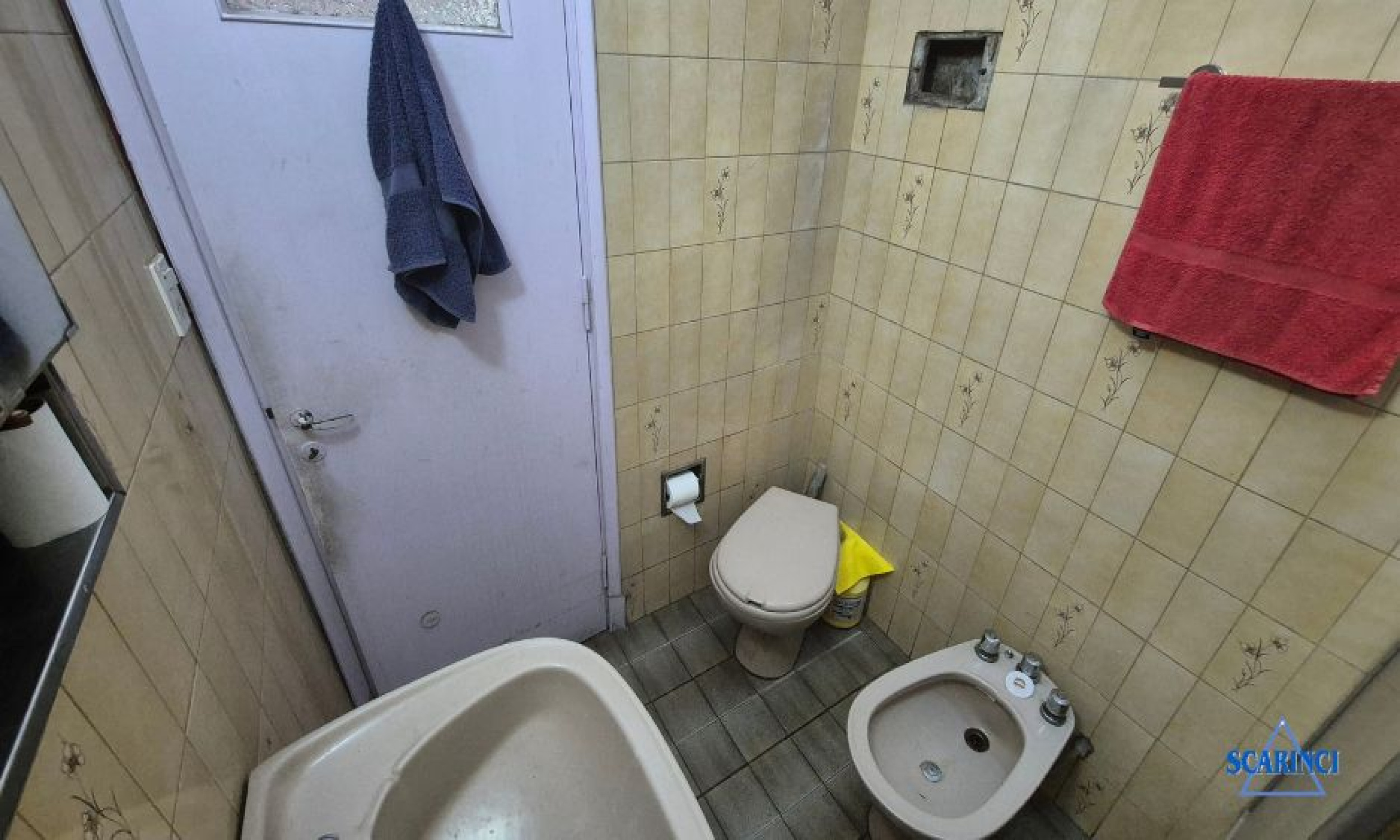 San Pedro 1400, Villa Raffo, Tres de Febrero, Provincia de Buenos Aires, Argentina, 4 Bedrooms Bedrooms, 2 Rooms Rooms,2 BathroomsBathrooms,PH,Venta,San Pedro,2795