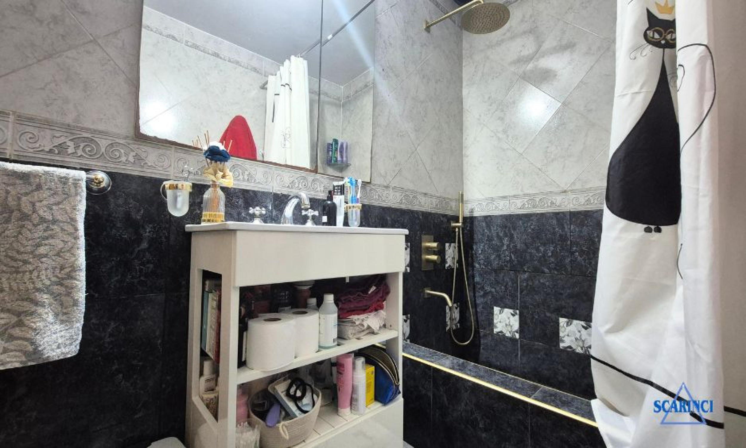 Rauch 1800, Caseros, Tres de Febrero, Provincia de Buenos Aires, Argentina, 4 Bedrooms Bedrooms, 3 Rooms Rooms,1 BathroomBathrooms,PH,Venta,Rauch,2812