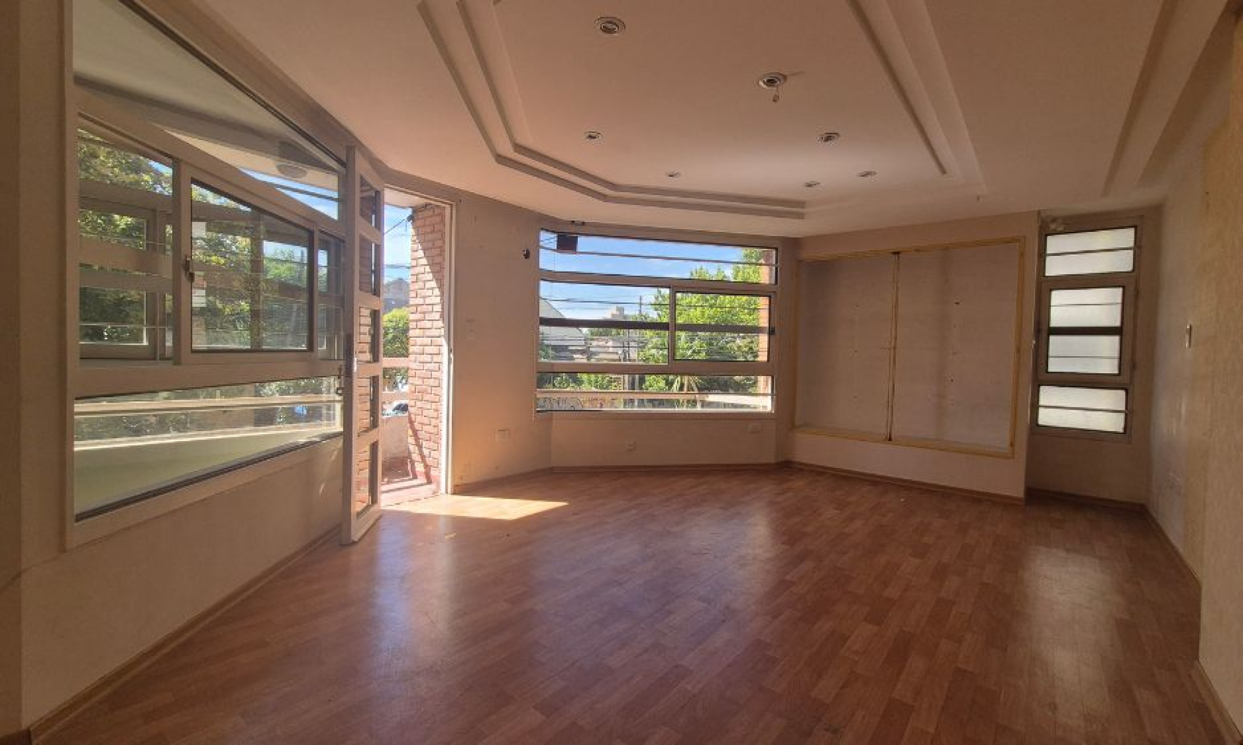 Manuel Estrada 1300, Santos Lugares, Tres de Febrero, Provincia de Buenos Aires, Argentina, ,1 BathroomBathrooms,Oficinas,Venta,Manuel Estrada,2845