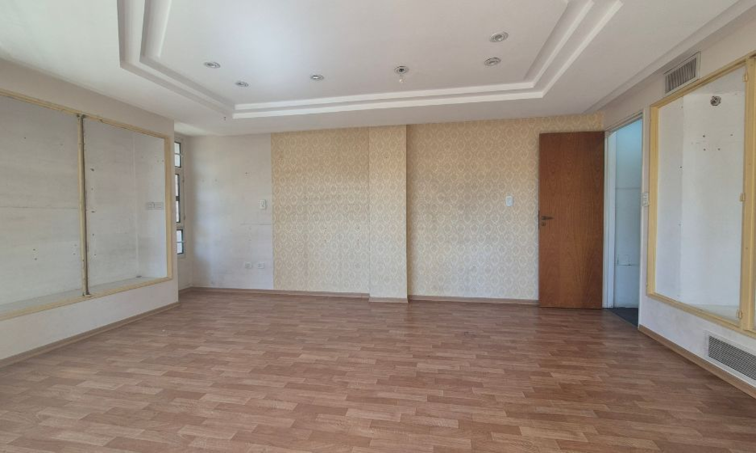 Manuel Estrada 1300, Santos Lugares, Tres de Febrero, Provincia de Buenos Aires, Argentina, ,1 BathroomBathrooms,Oficinas,Venta,Manuel Estrada,2845