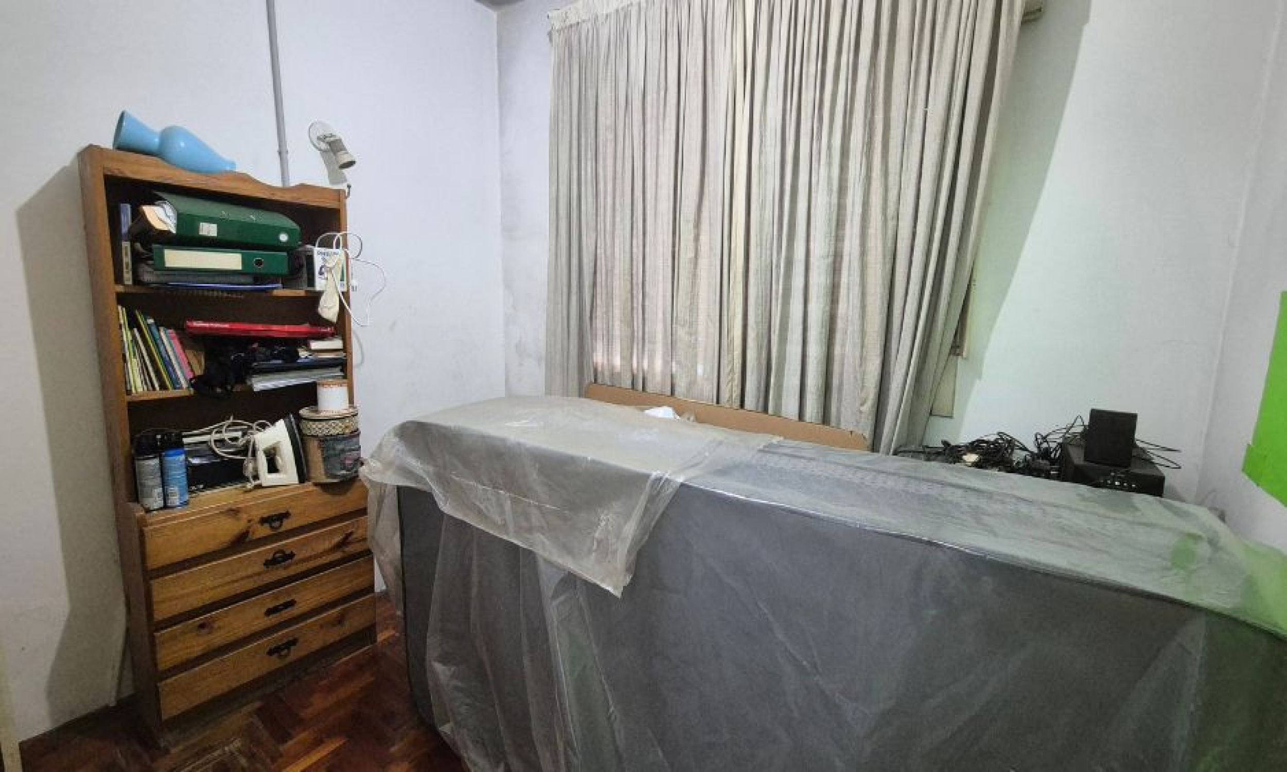 Mosconi 2800, Sáenz Peña, Tres de Febrero, Provincia de Buenos Aires, Argentina, 4 Bedrooms Bedrooms, 3 Rooms Rooms,1 BathroomBathrooms,Casas,Venta,Mosconi ,2855