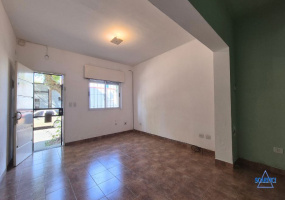 Moriondo 3506, Sáenz Peña, Tres de Febrero, Provincia de Buenos Aires, Argentina, 2 Bedrooms Bedrooms, 1 Room Rooms,1 BathroomBathrooms,PH,Venta,Moriondo,2861