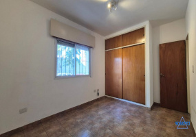 Moriondo 3506, Sáenz Peña, Tres de Febrero, Provincia de Buenos Aires, Argentina, 2 Bedrooms Bedrooms, 1 Room Rooms,1 BathroomBathrooms,PH,Venta,Moriondo,2861