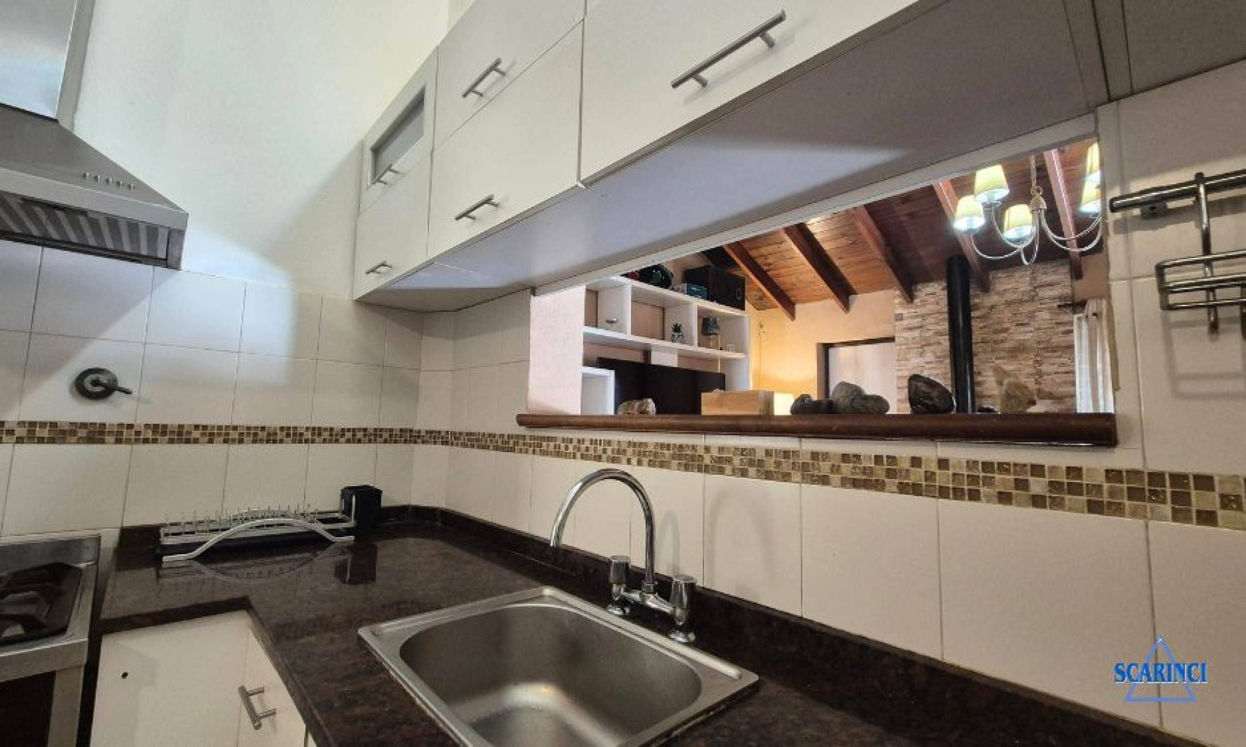 Lisandro de la Torre 1224, Caseros, Tres de Febrero, Provincia de Buenos Aires, Argentina, 6 Bedrooms Bedrooms, 4 Rooms Rooms,1 BathroomBathrooms,PH,Venta,Lisandro de la Torre,2864