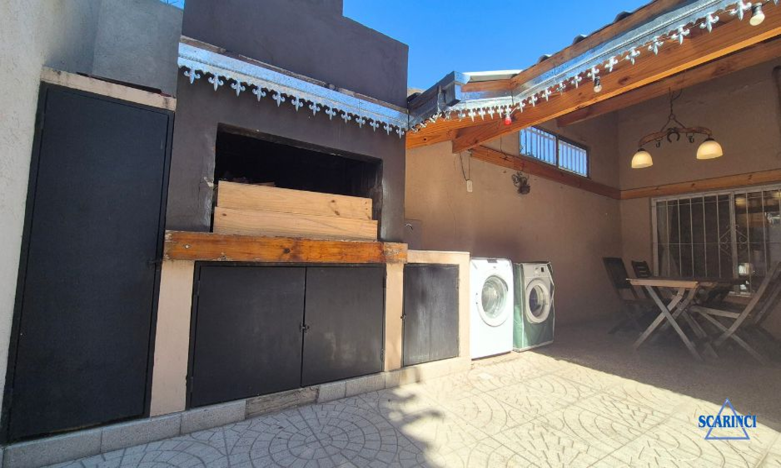 Lisandro de la Torre 1224, Caseros, Tres de Febrero, Provincia de Buenos Aires, Argentina, 6 Bedrooms Bedrooms, 4 Rooms Rooms,1 BathroomBathrooms,PH,Venta,Lisandro de la Torre,2864