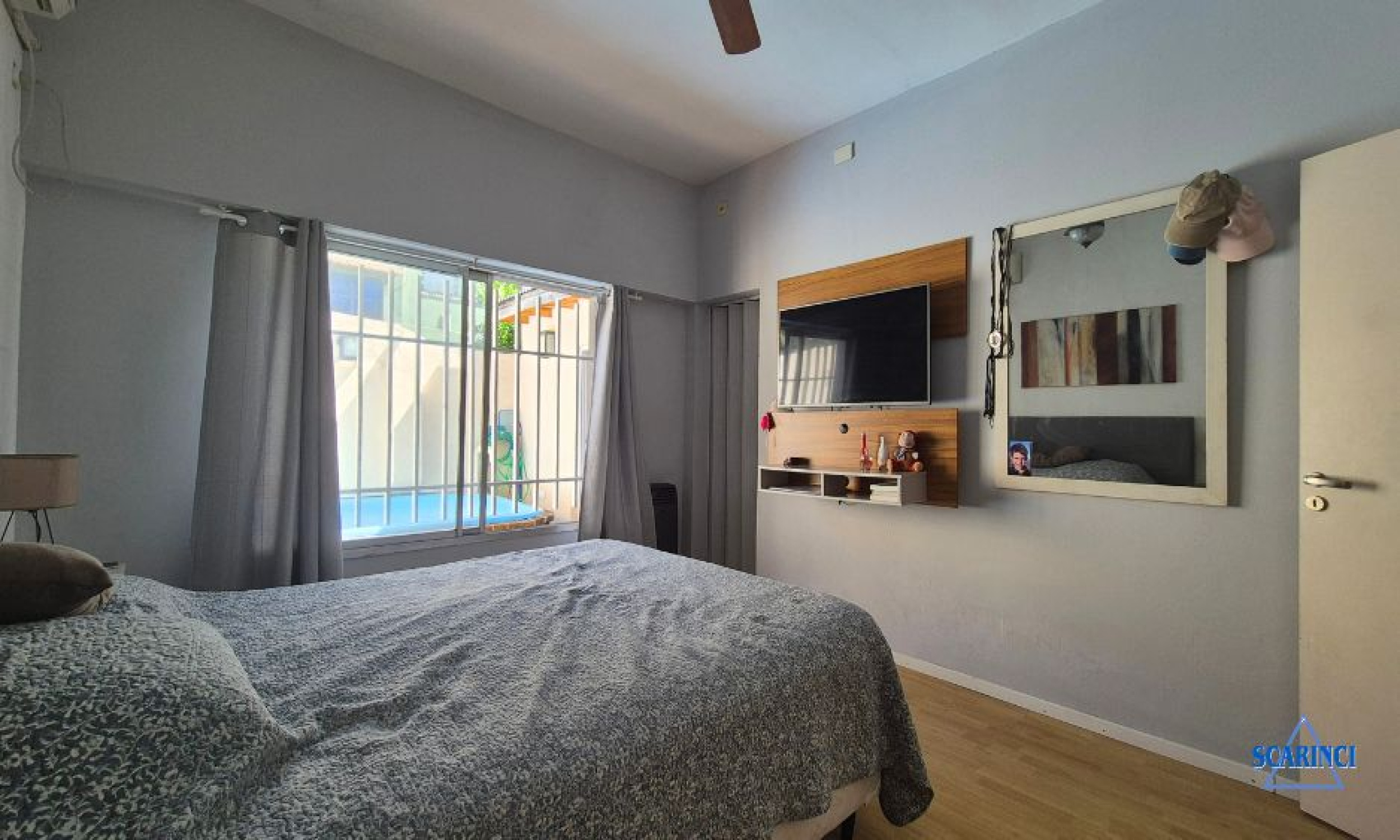 Lisandro de la Torre 1224, Caseros, Tres de Febrero, Provincia de Buenos Aires, Argentina, 6 Bedrooms Bedrooms, 4 Rooms Rooms,1 BathroomBathrooms,PH,Venta,Lisandro de la Torre,2864