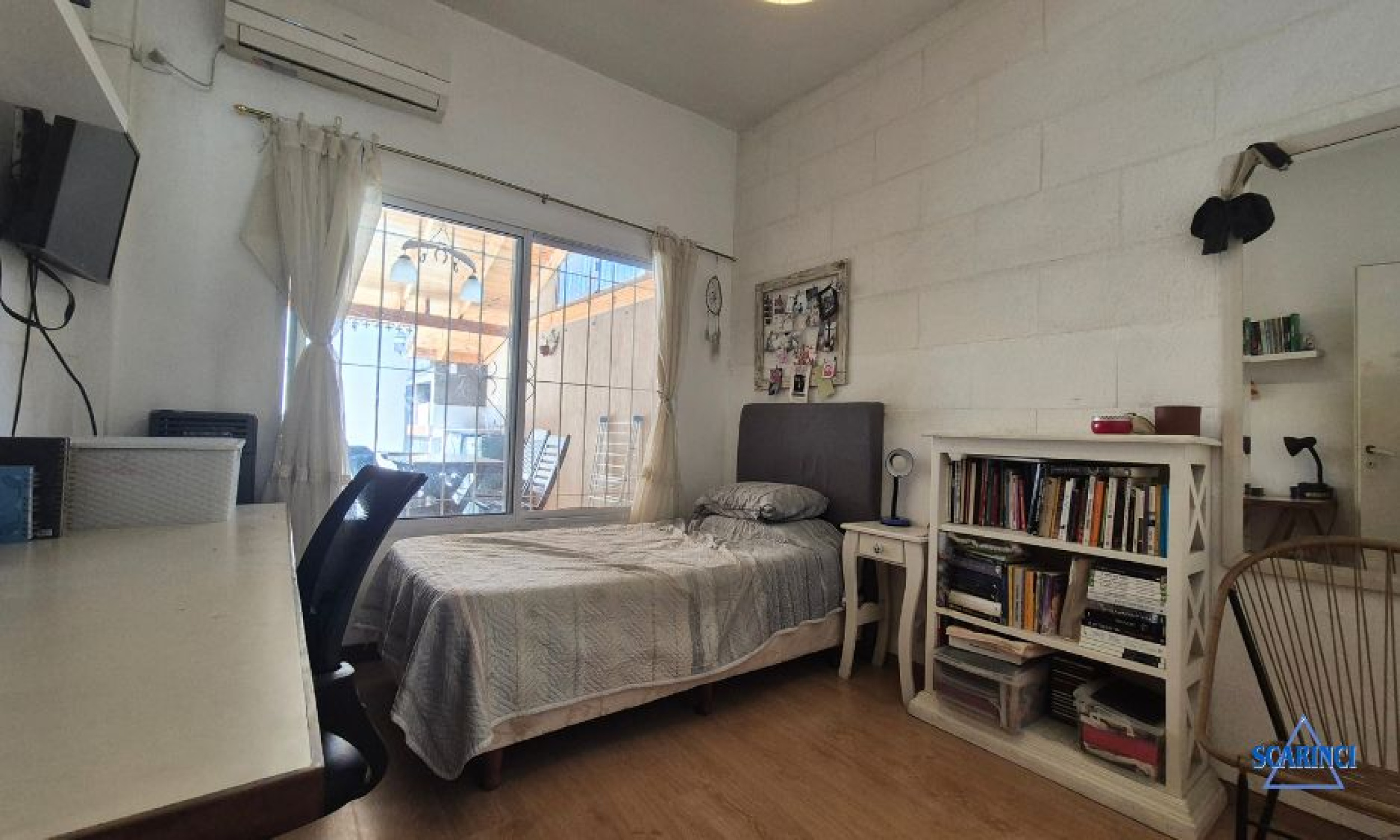 Lisandro de la Torre 1224, Caseros, Tres de Febrero, Provincia de Buenos Aires, Argentina, 6 Bedrooms Bedrooms, 4 Rooms Rooms,1 BathroomBathrooms,PH,Venta,Lisandro de la Torre,2864