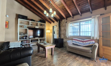 Lisandro de la Torre 1224, Caseros, Tres de Febrero, Provincia de Buenos Aires, Argentina, 6 Bedrooms Bedrooms, 4 Rooms Rooms,1 BathroomBathrooms,PH,Venta,Lisandro de la Torre,2864