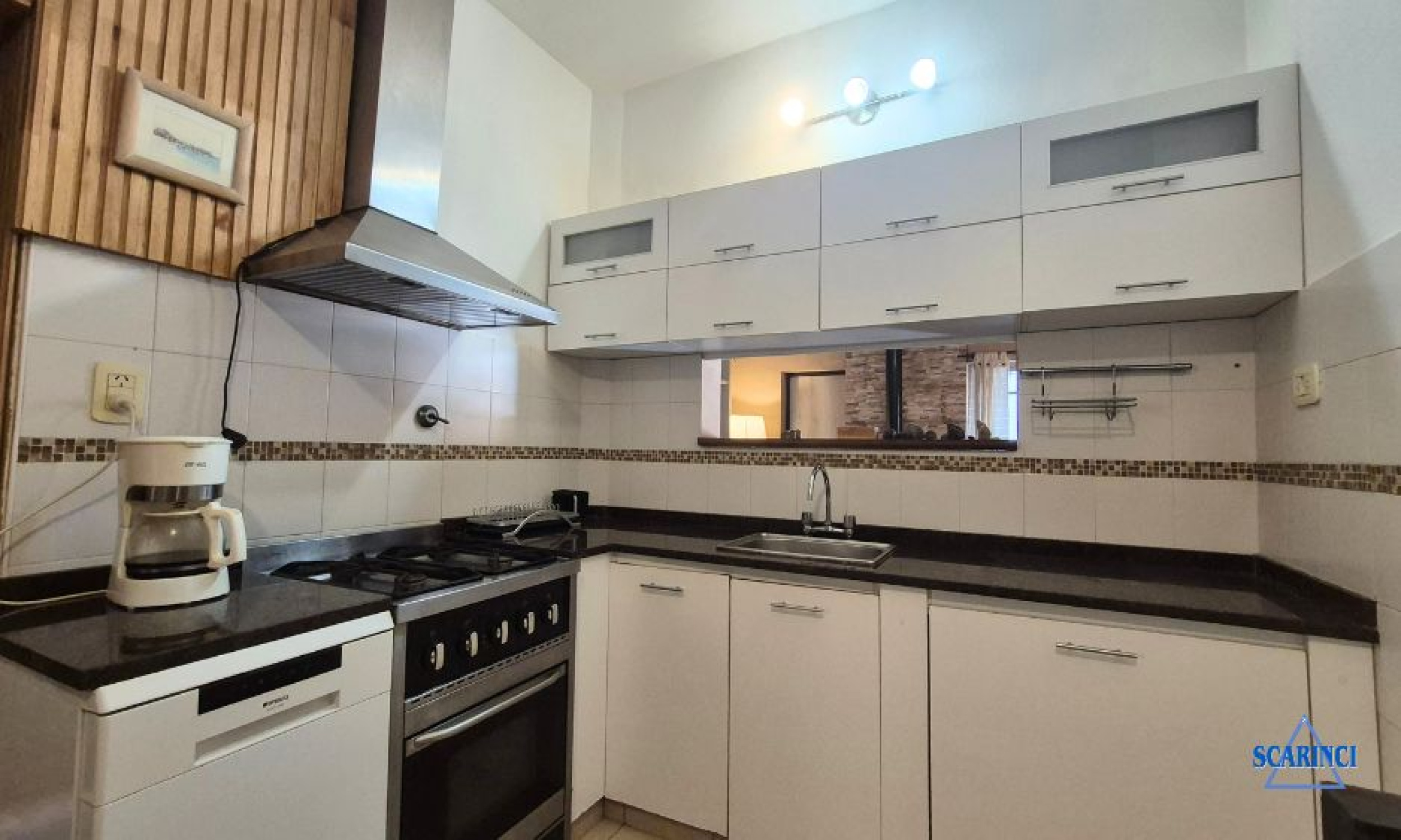 Lisandro de la Torre 1224, Caseros, Tres de Febrero, Provincia de Buenos Aires, Argentina, 6 Bedrooms Bedrooms, 4 Rooms Rooms,1 BathroomBathrooms,PH,Venta,Lisandro de la Torre,2864