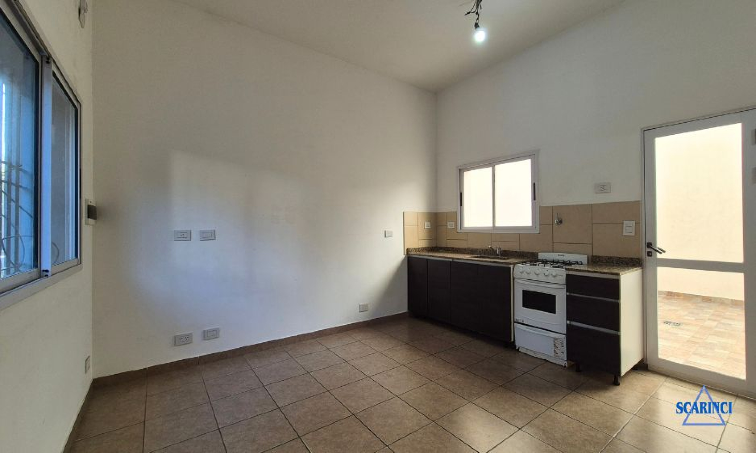 Juan Gómez Ansa 3289, Sáenz Peña, Tres de Febrero, Provincia de Buenos Aires, Argentina, 2 Bedrooms Bedrooms, 1 Room Rooms,1 BathroomBathrooms,PH,Venta,Juan Gómez Ansa ,2867