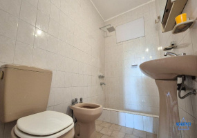 Chacabuco 772, Villa Lynch, San Martin, Provincia de Buenos Aires, Argentina, 3 Bedrooms Bedrooms, 2 Rooms Rooms,1 BathroomBathrooms,PH,Alquiler,Chacabuco,2872