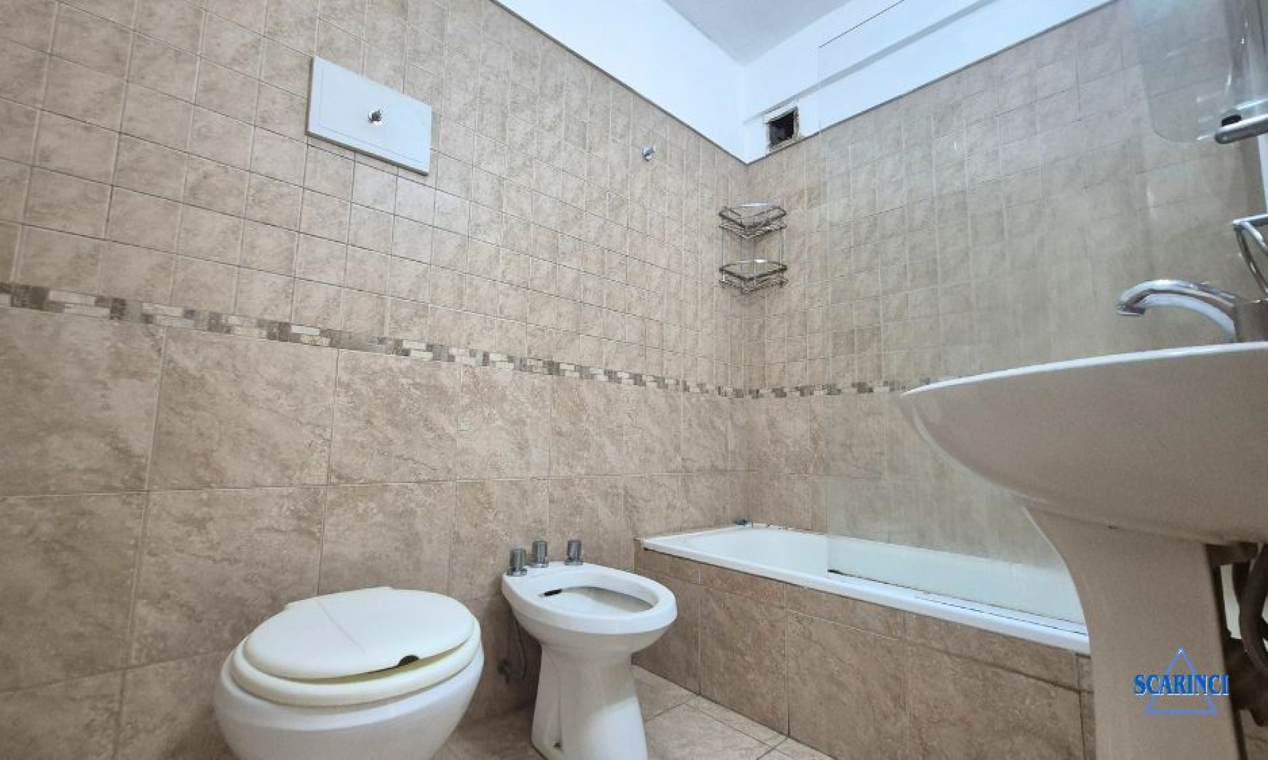 San Pedro 1439, Sáenz Peña, Tres de Febrero, Provincia de Buenos Aires, Argentina, 4 Bedrooms Bedrooms, 3 Rooms Rooms,1 BathroomBathrooms,Departamentos,Venta,San Pedro,2873