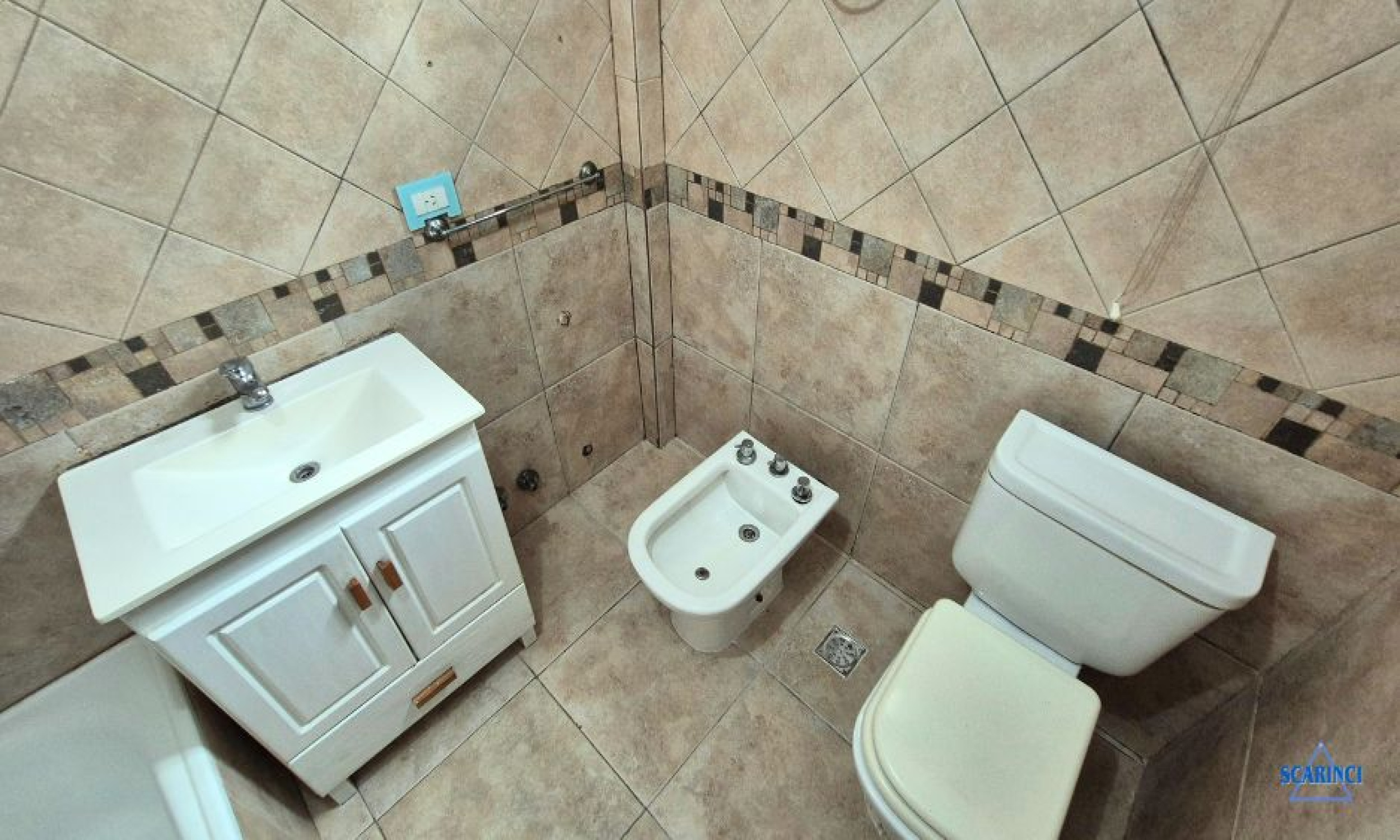 Uruguay 2945, Sáenz Peña, Tres de Febrero, Provincia de Buenos Aires, Argentina, 2 Bedrooms Bedrooms, 1 Room Rooms,1 BathroomBathrooms,Departamentos,Alquiler,Uruguay,5,2875