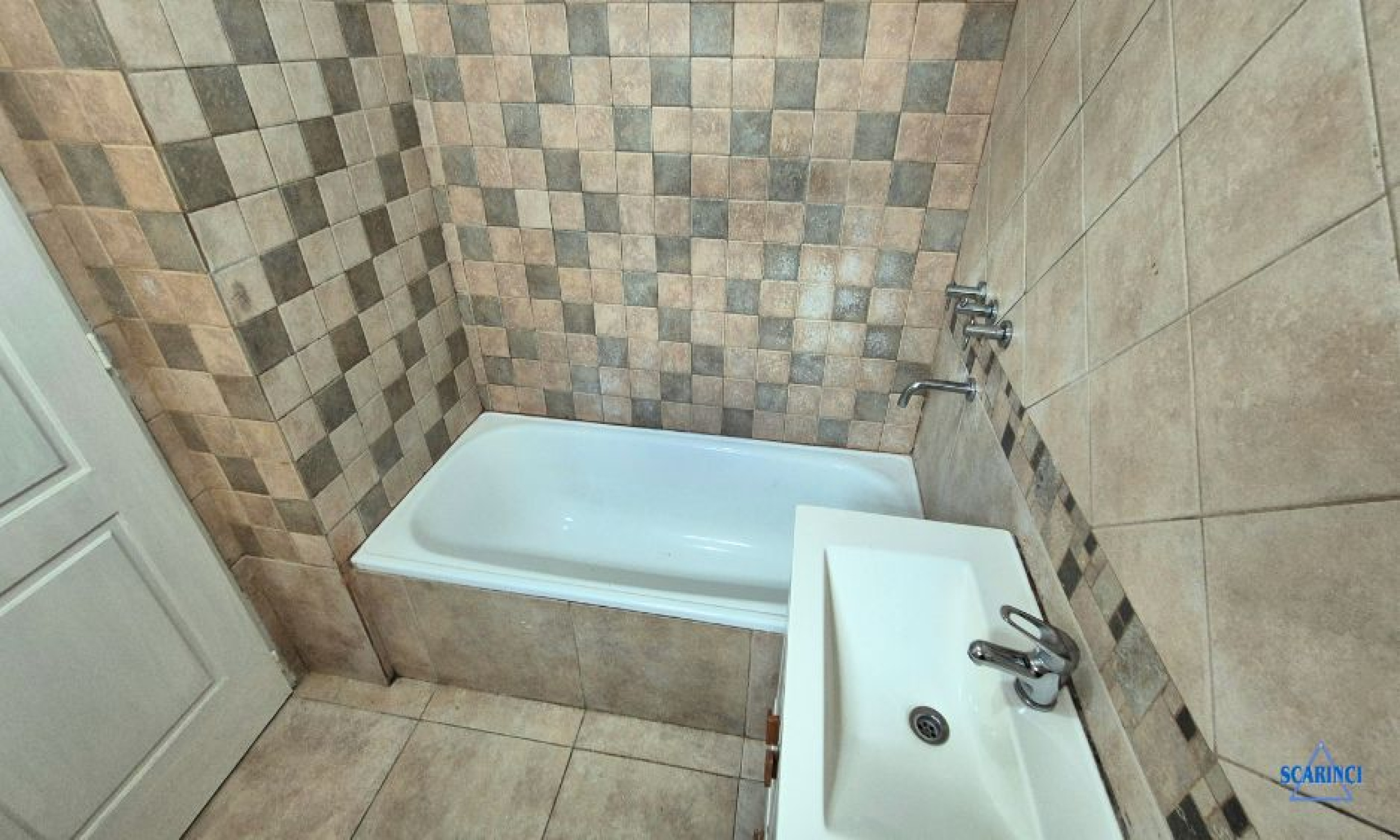 Uruguay 2945, Sáenz Peña, Tres de Febrero, Provincia de Buenos Aires, Argentina, 2 Bedrooms Bedrooms, 1 Room Rooms,1 BathroomBathrooms,Departamentos,Alquiler,Uruguay,5,2875