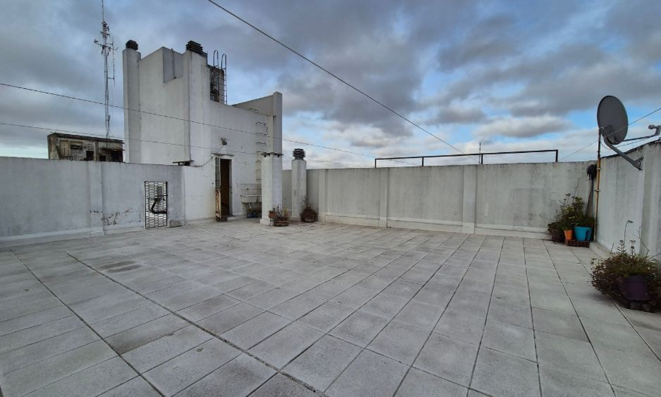 Beazley 867, Sáenz Peña, Tres de Febrero, Provincia de Buenos Aires, Argentina, 1 Bedroom Bedrooms, ,1 BathroomBathrooms,Departamentos,Alquiler,Beazley,2895