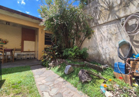 Padre Silberman 1319, Santos Lugares, Tres de Febrero, Provincia de Buenos Aires, Argentina, 7 Bedrooms Bedrooms, 6 Rooms Rooms,2 BathroomsBathrooms,Casas,Venta,Padre Silberman,2896