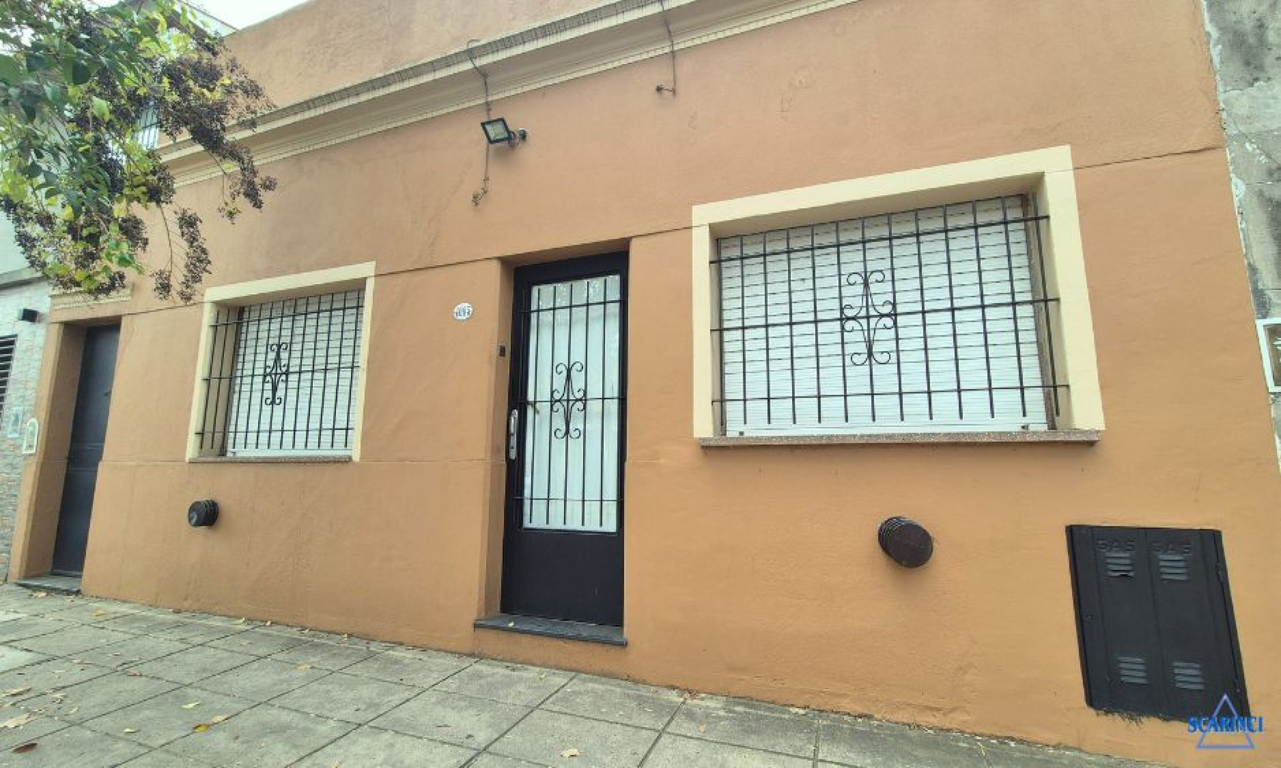 Manuel Bermudez 4020, Santos Lugares, Tres de Febrero, Provincia de Buenos Aires, Argentina, 5 Bedrooms Bedrooms, 4 Rooms Rooms,2 BathroomsBathrooms,PH,Venta,Manuel Bermudez,2898